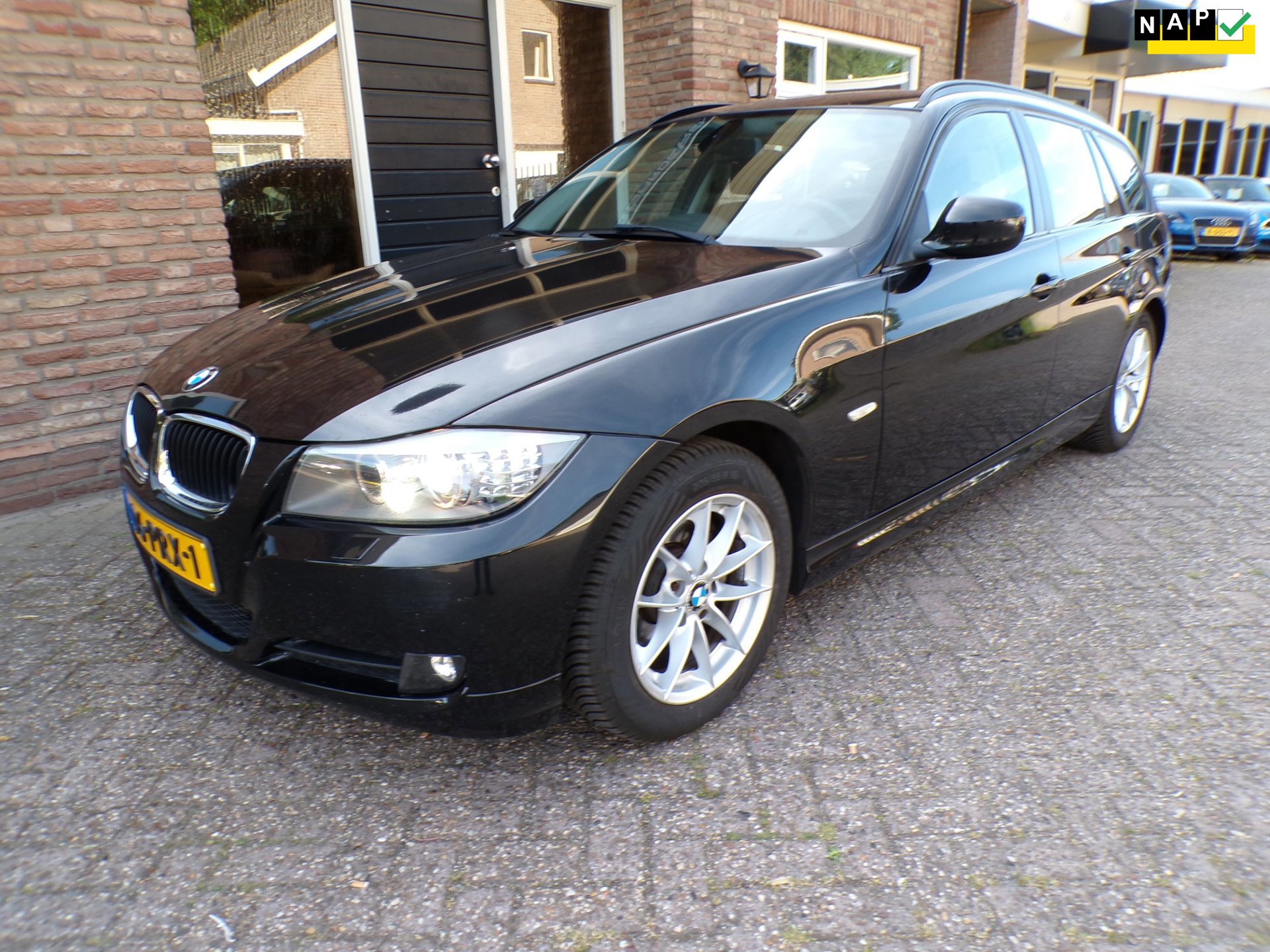 BMW 3-serie Touring 316i Business Line Navi