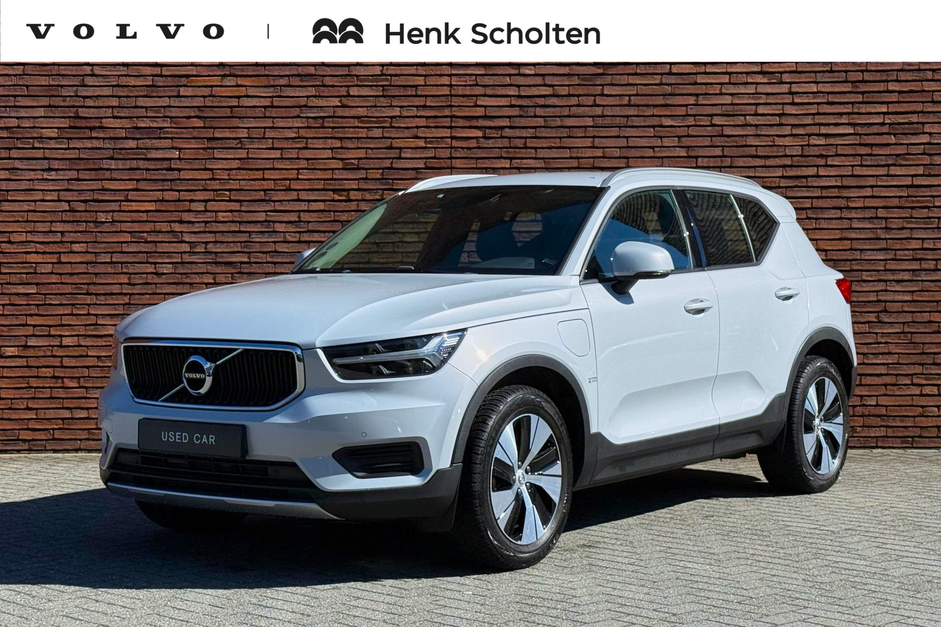 Volvo XC40 T5 Twin Engine Momentum Pro |
