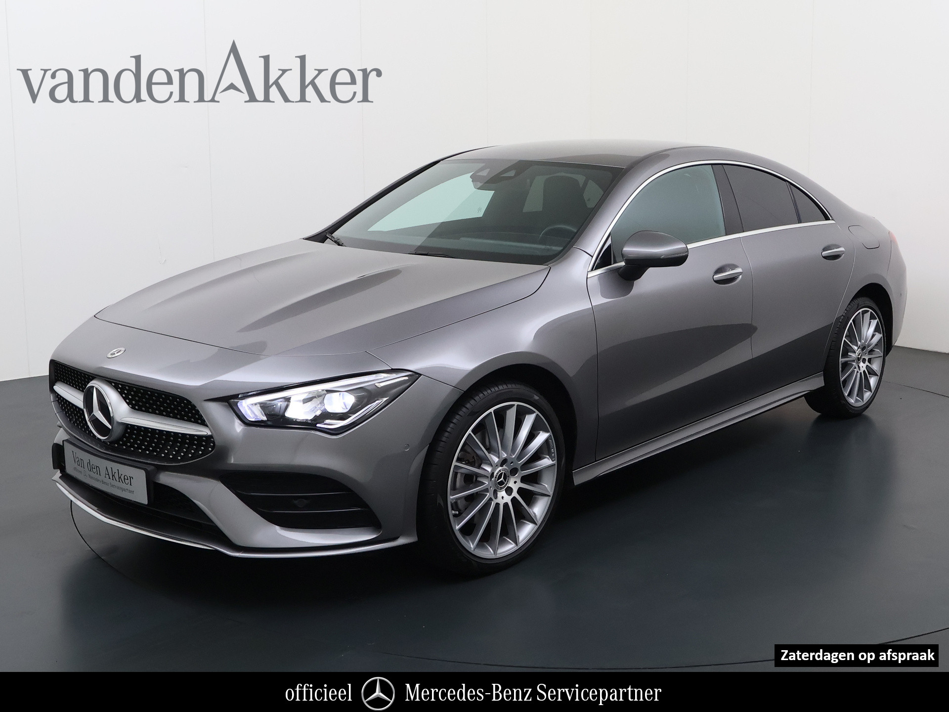 CLA-Klasse 250e AMG · SoH 92,2% · Keyless Entry · Sfeerverlichting · Camera · 19" AMG Velgen · Apple Carplay · Android Auto · Privacy Glas