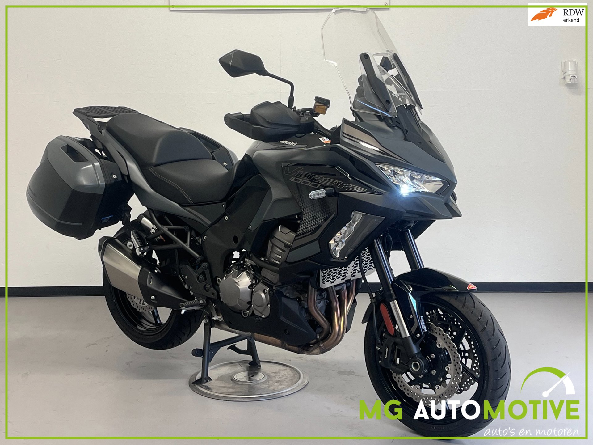 Kawasaki Versys 1000 S Tourer | Versys 1000S | Koffers | TFT | 1e eig | KRC | KQS | NIEUWSTAAT