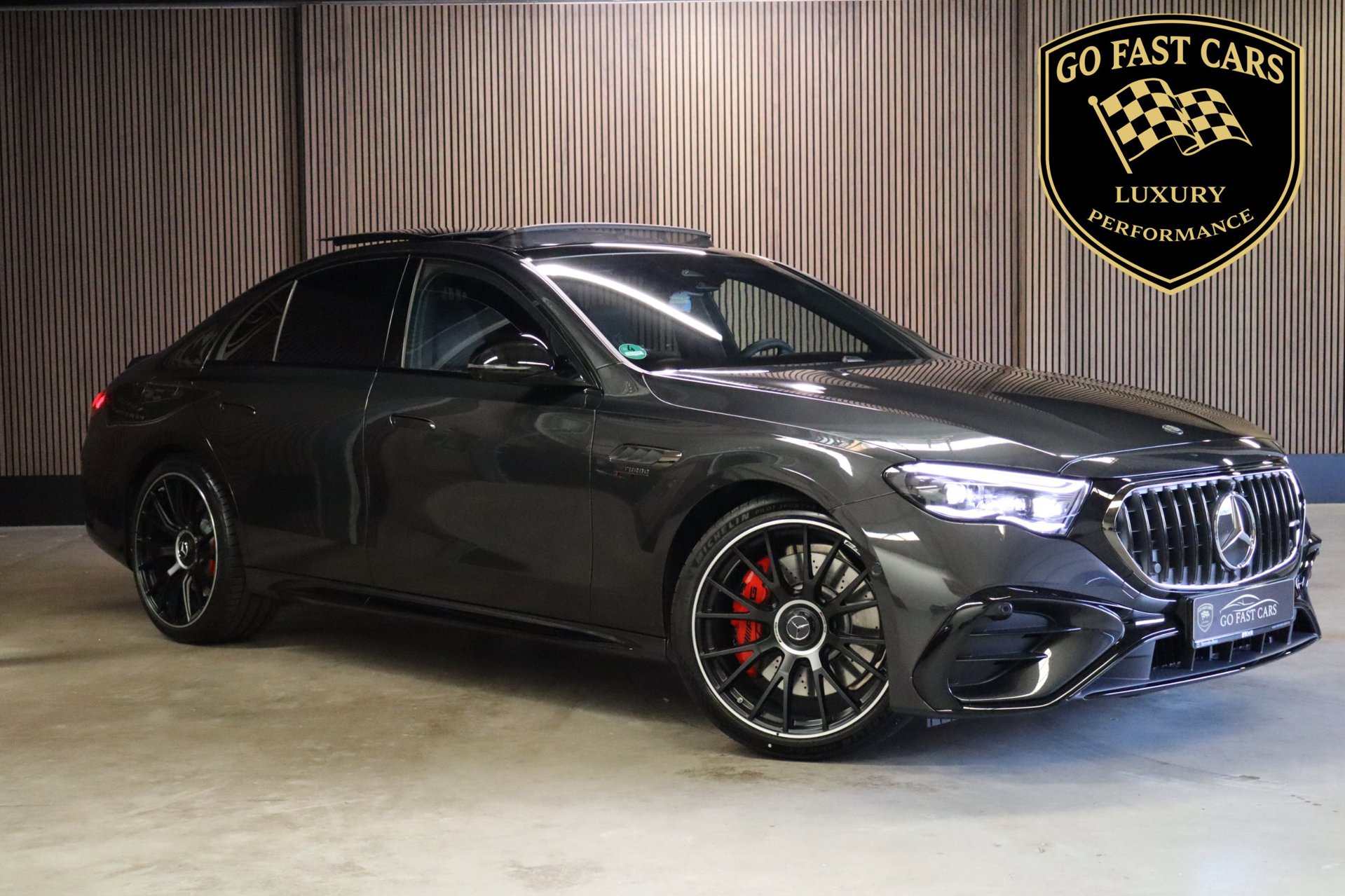 Mercedes-Benz E-klasse AMG 53 4MATIC+ Night Edition|Burmester 4D|2026|612PK|Nappaleder|Pano|AMG Dynamic Plus|Driverpackage|