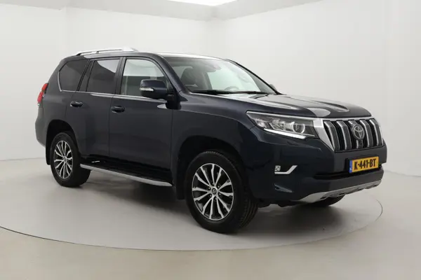 Toyota Land Cruiser Land Cruiser 7 Pers. 2.8 D-4D Executive