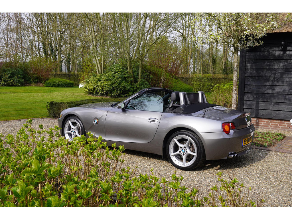 BMW Z4 3.0I ROADSTER AUT Leder Clima Navi Xenon 18LM Hifi Prof