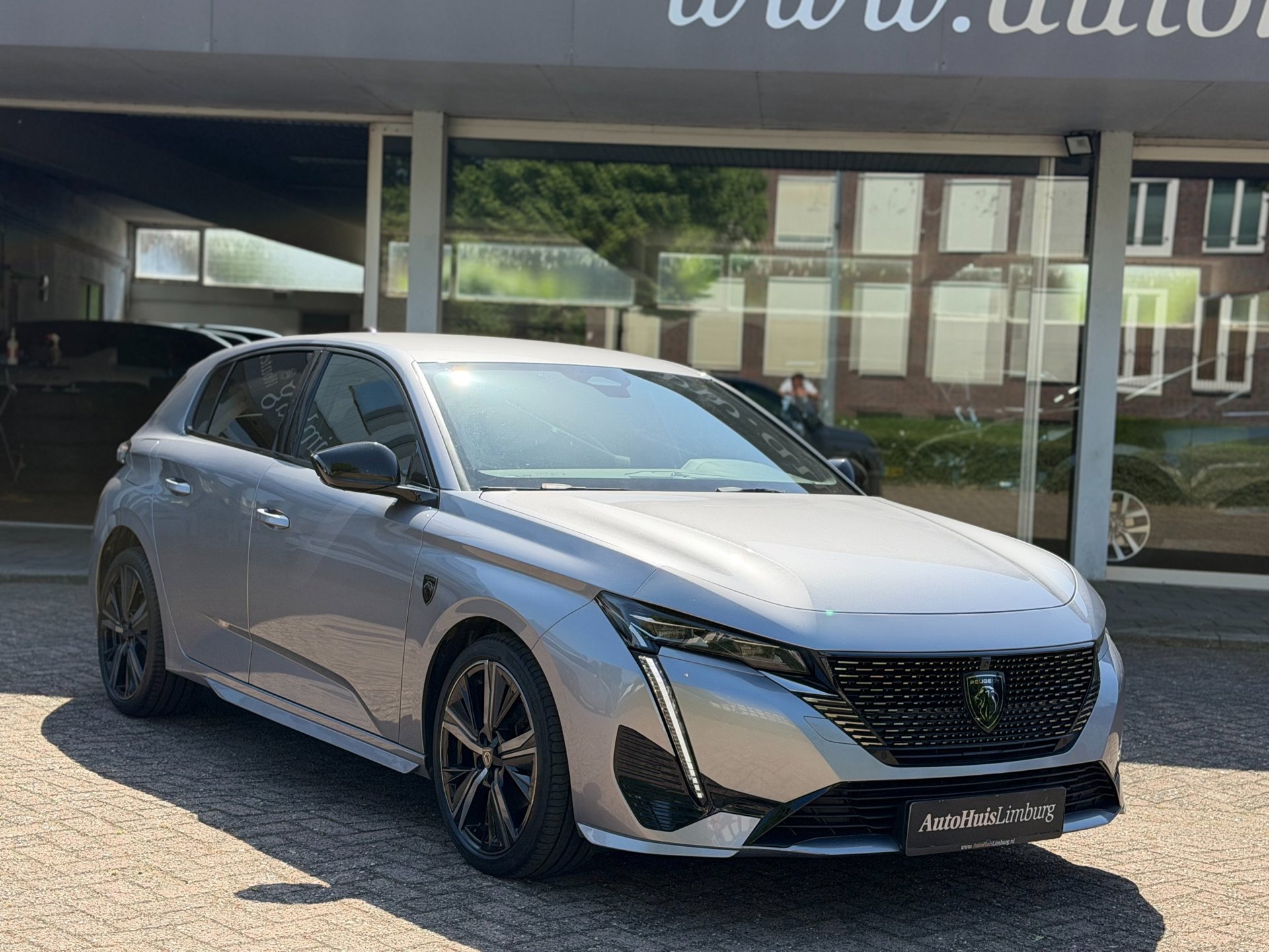 Peugeot 308 1.2 PureTech GT Pack Business|Camera|CarPlay|Nieuwe Distributie|Dealer onderhouden|Leer|Focal