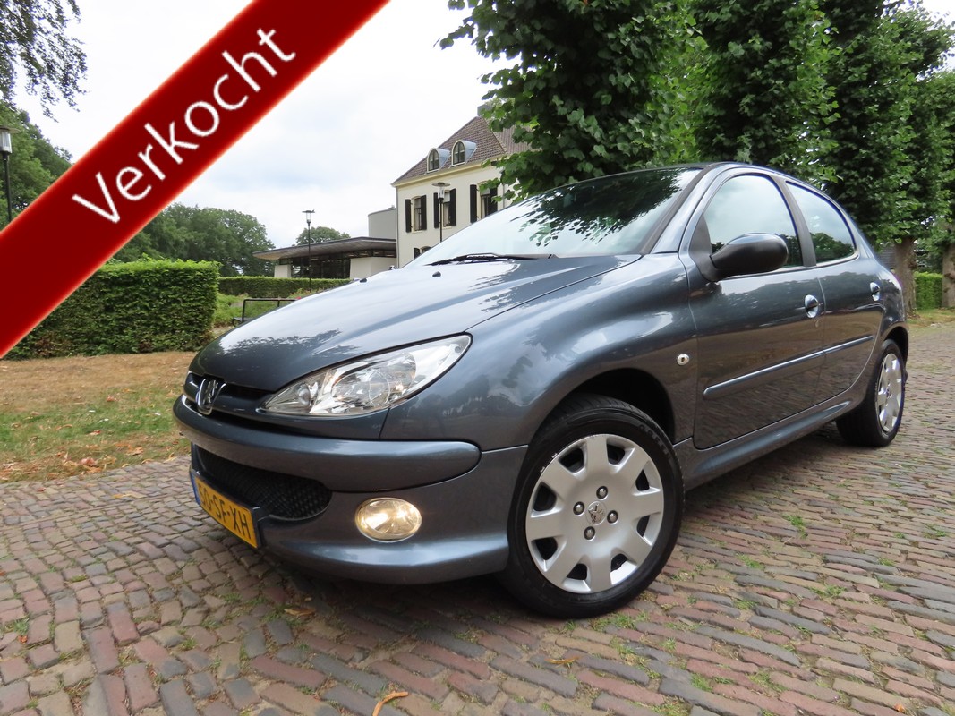 Peugeot 206