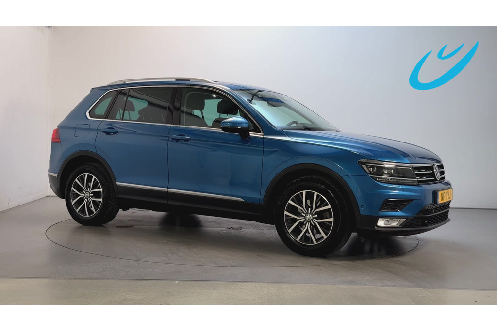 Volkswagen Tiguan 1.4 TSI 150pk DSG ACT Connected Series Panoramadak Alcantara Stoelverwarming Camera DAB+