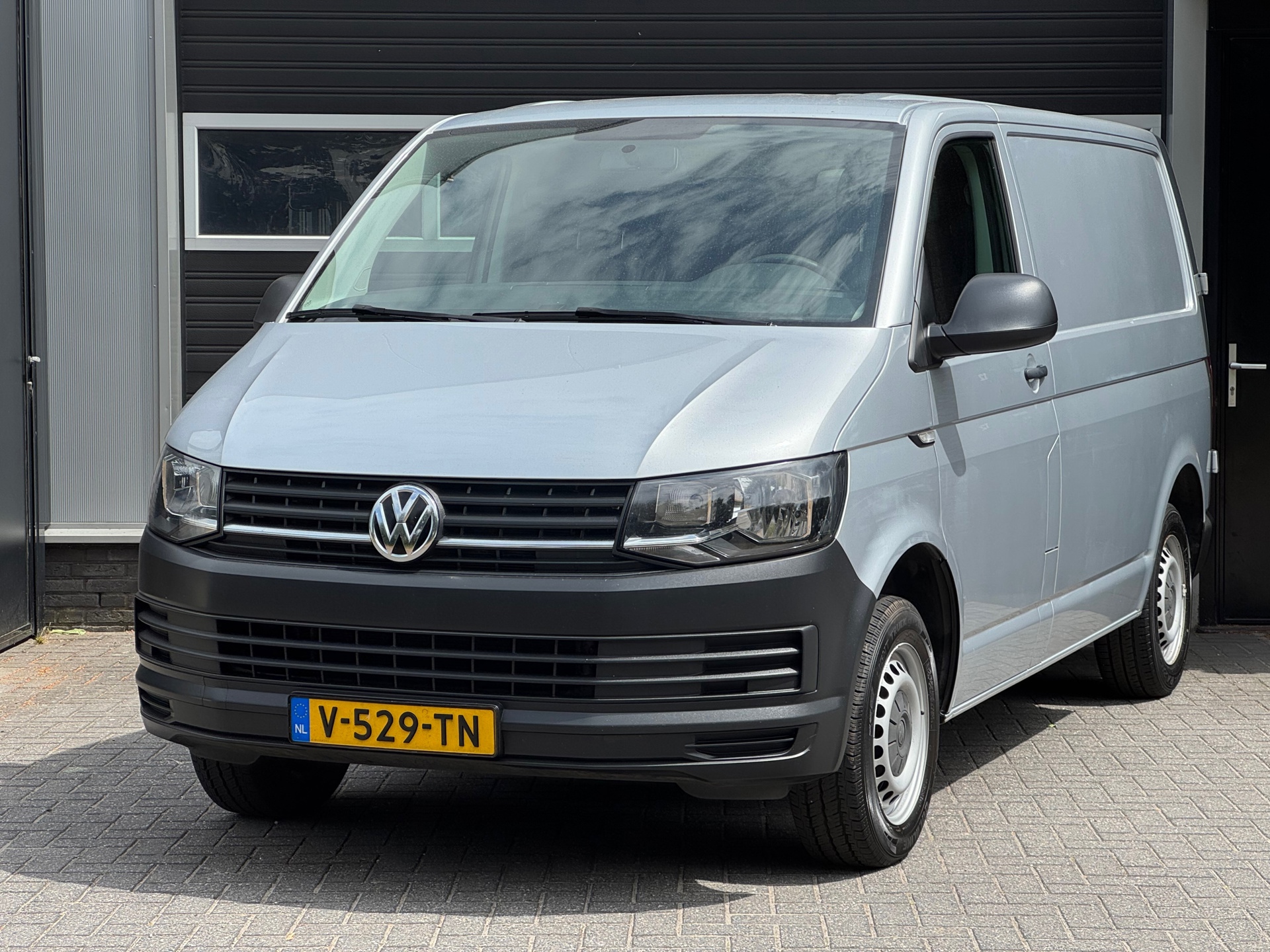 Volkswagen Transporter 2.0 TDI L1H1 Economy 3Personen, Airco, NAP