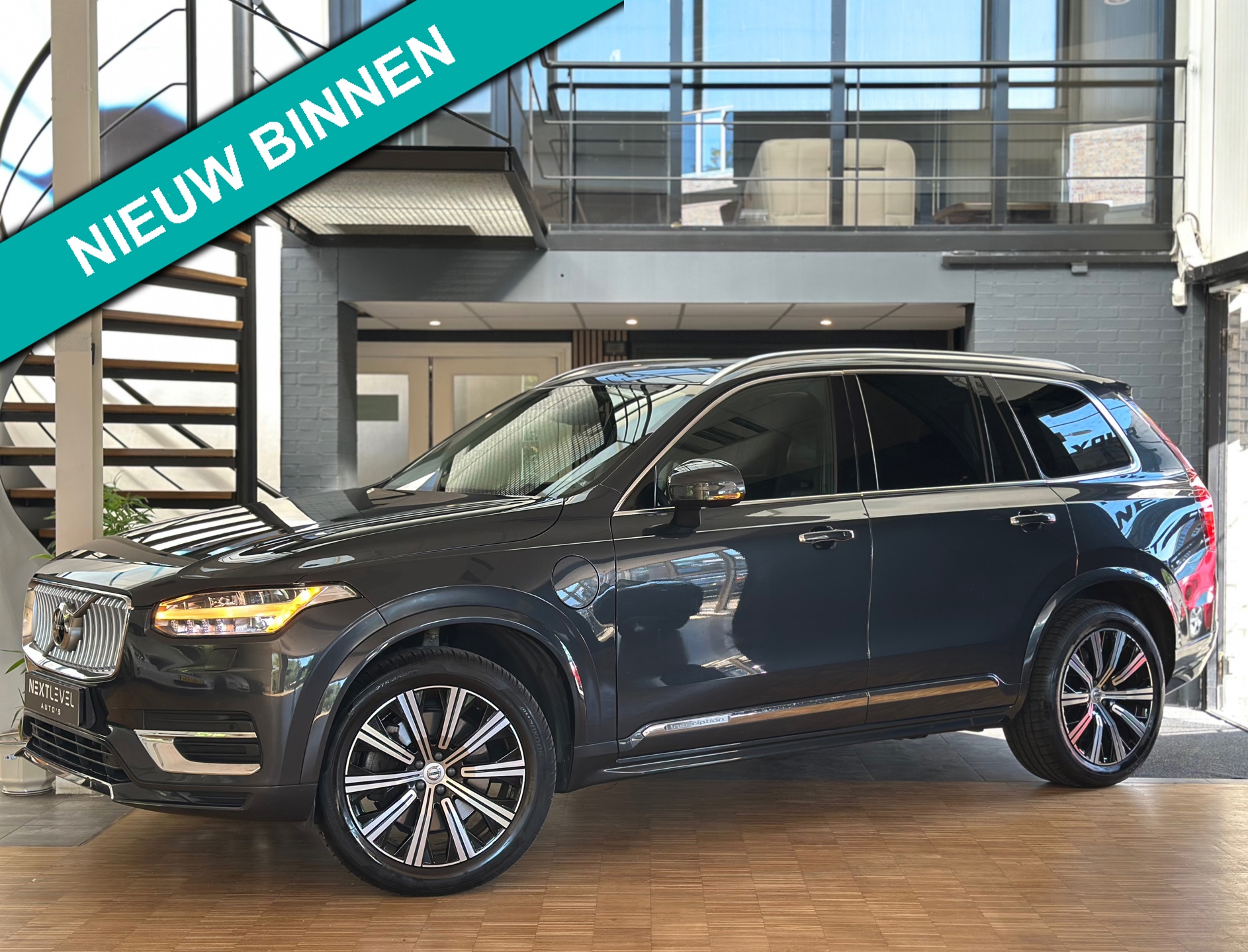 Volvo XC90 2.0 T8 Twin Engine AWD Inscription Dealer Ond. Massage Stoel Trekhaak 360 Camera
