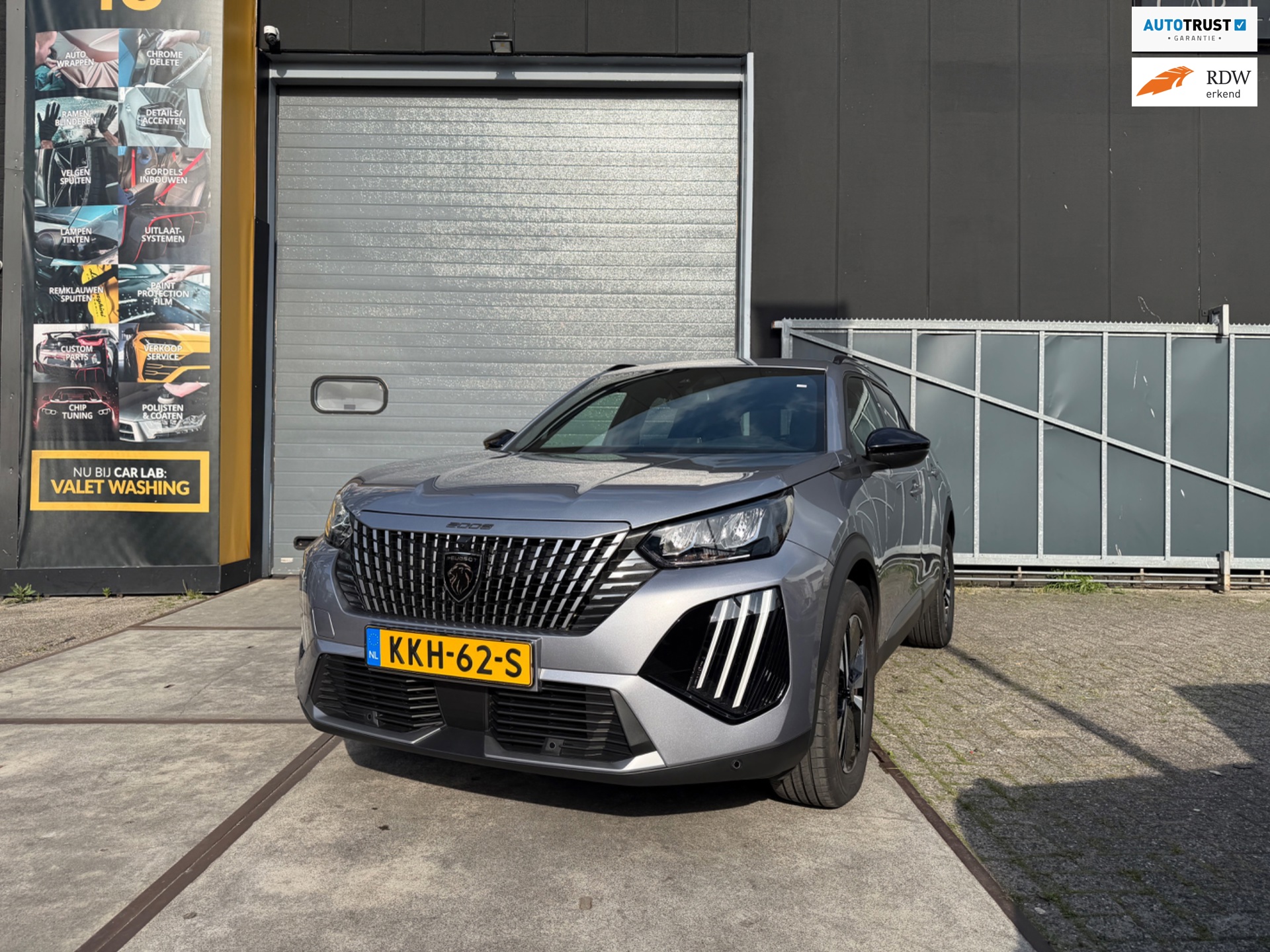 Peugeot 2008 1.2 PureTech 100 Allure | Apple Car Play | Nieuwstaat