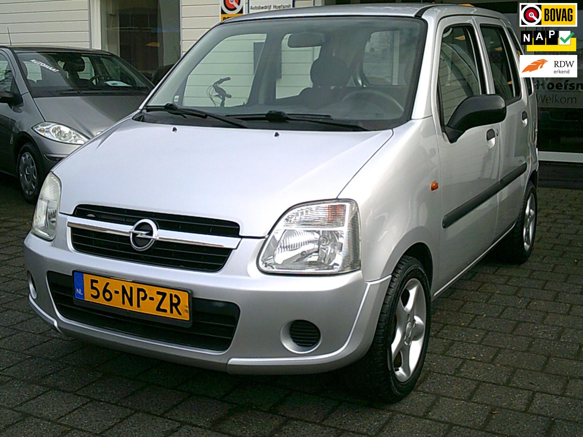 Opel Agila 1.2-16V Essentia