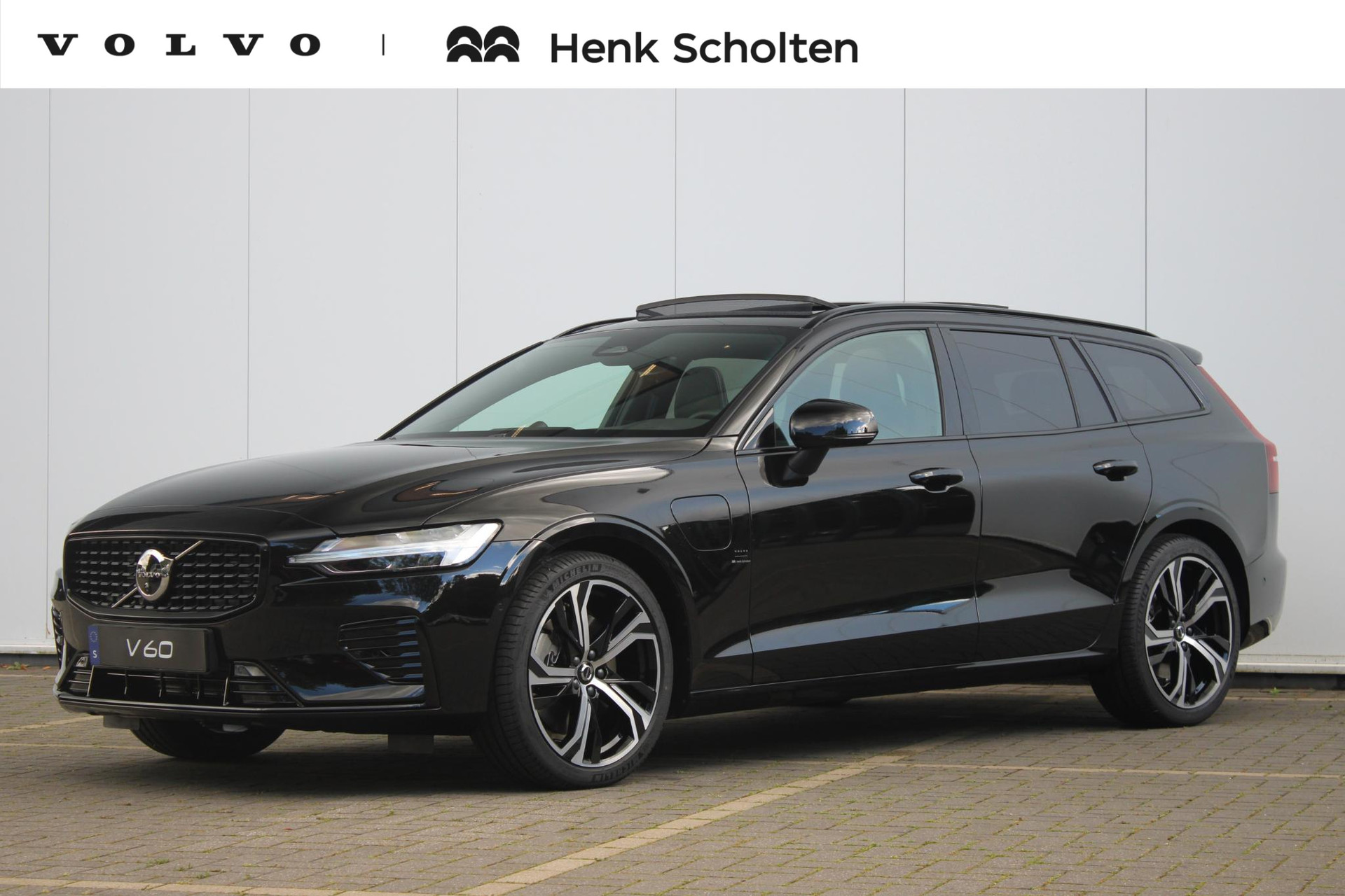 Volvo V60 T6 Plug-in hybrid AWD Plus Dark