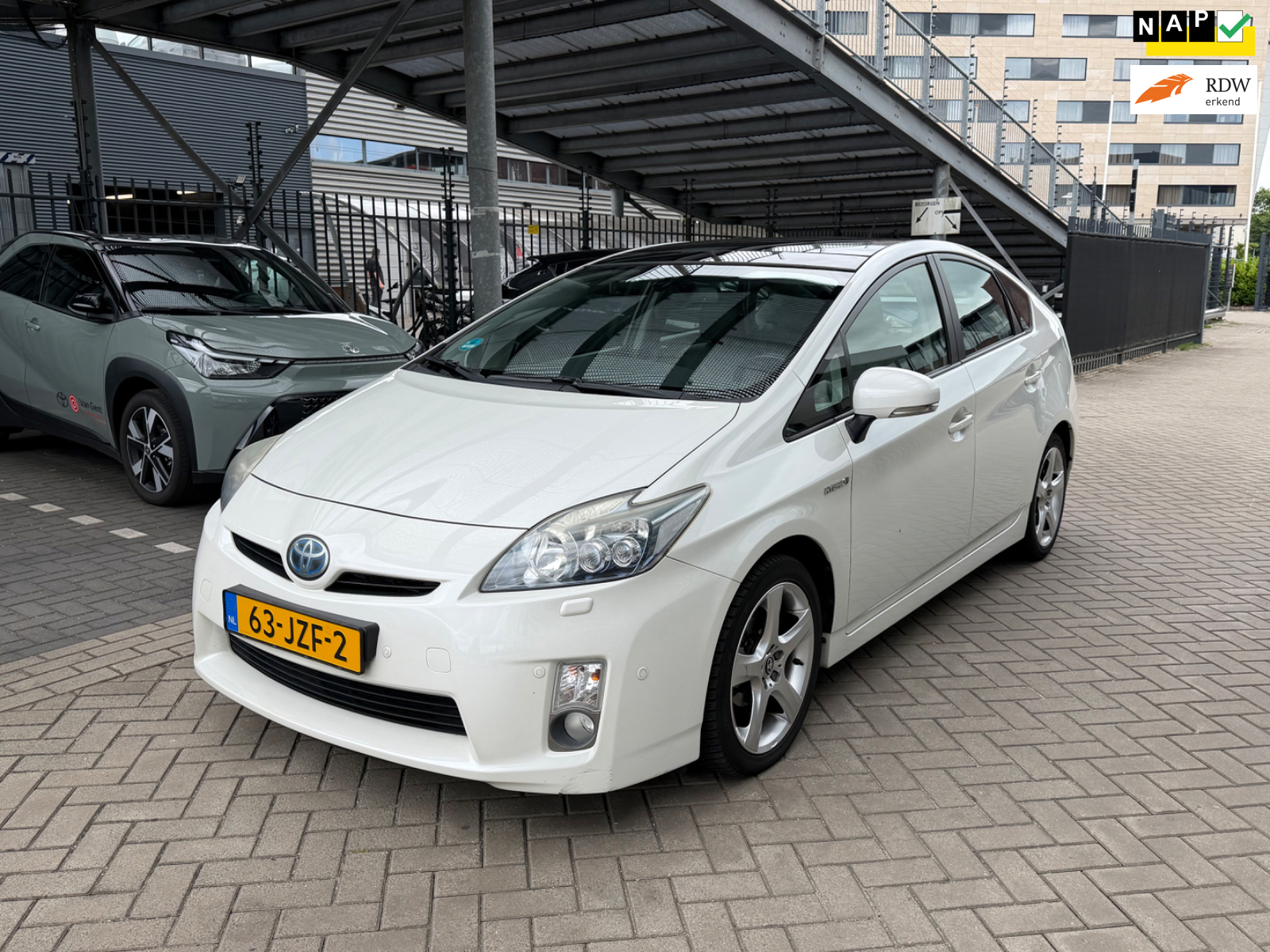 Toyota Prius 1.8 Executive Business Open Dak Radar GARANTIE