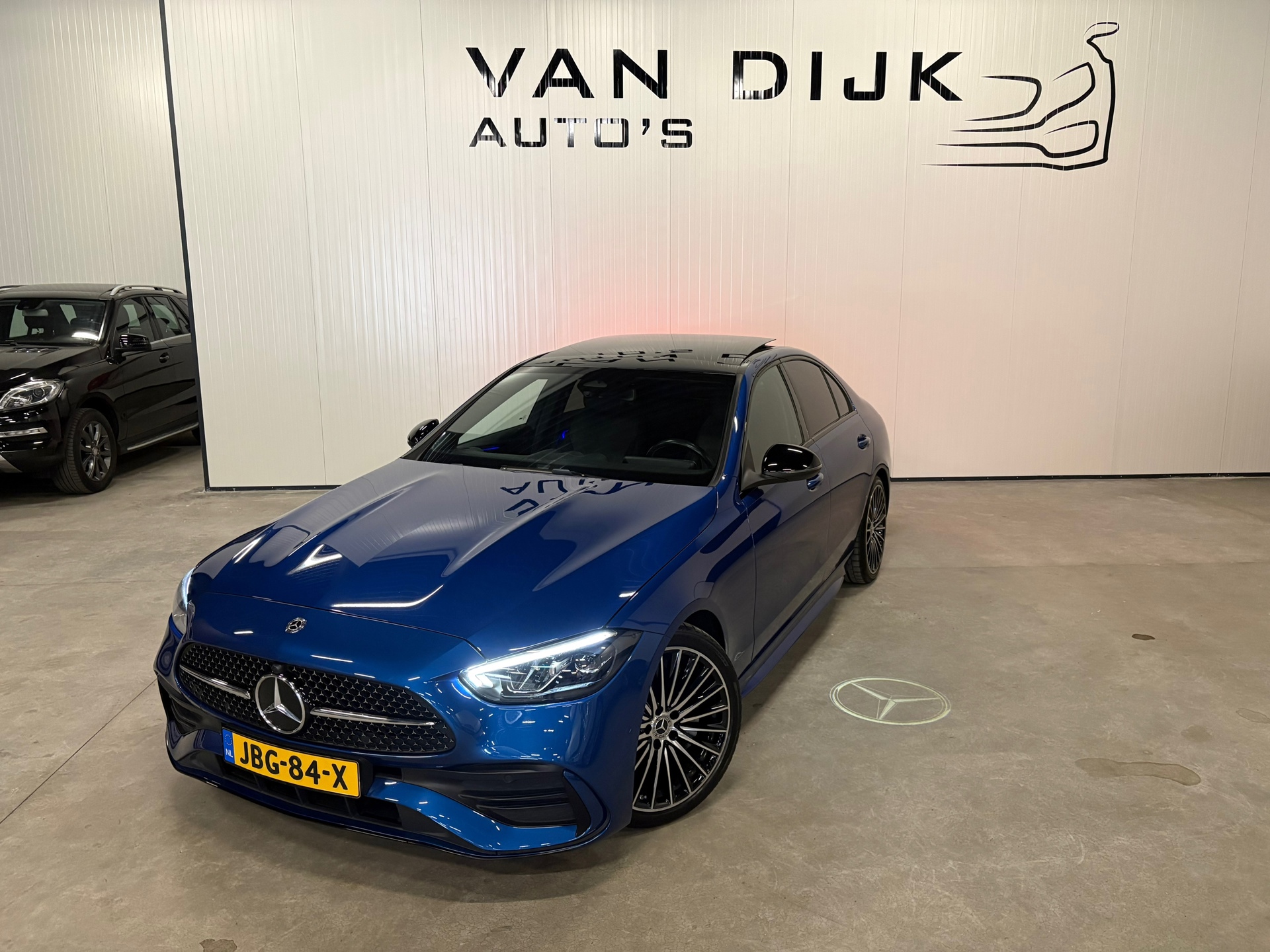 Mercedes-Benz C-klasse 180 AMG Night Edition Pano