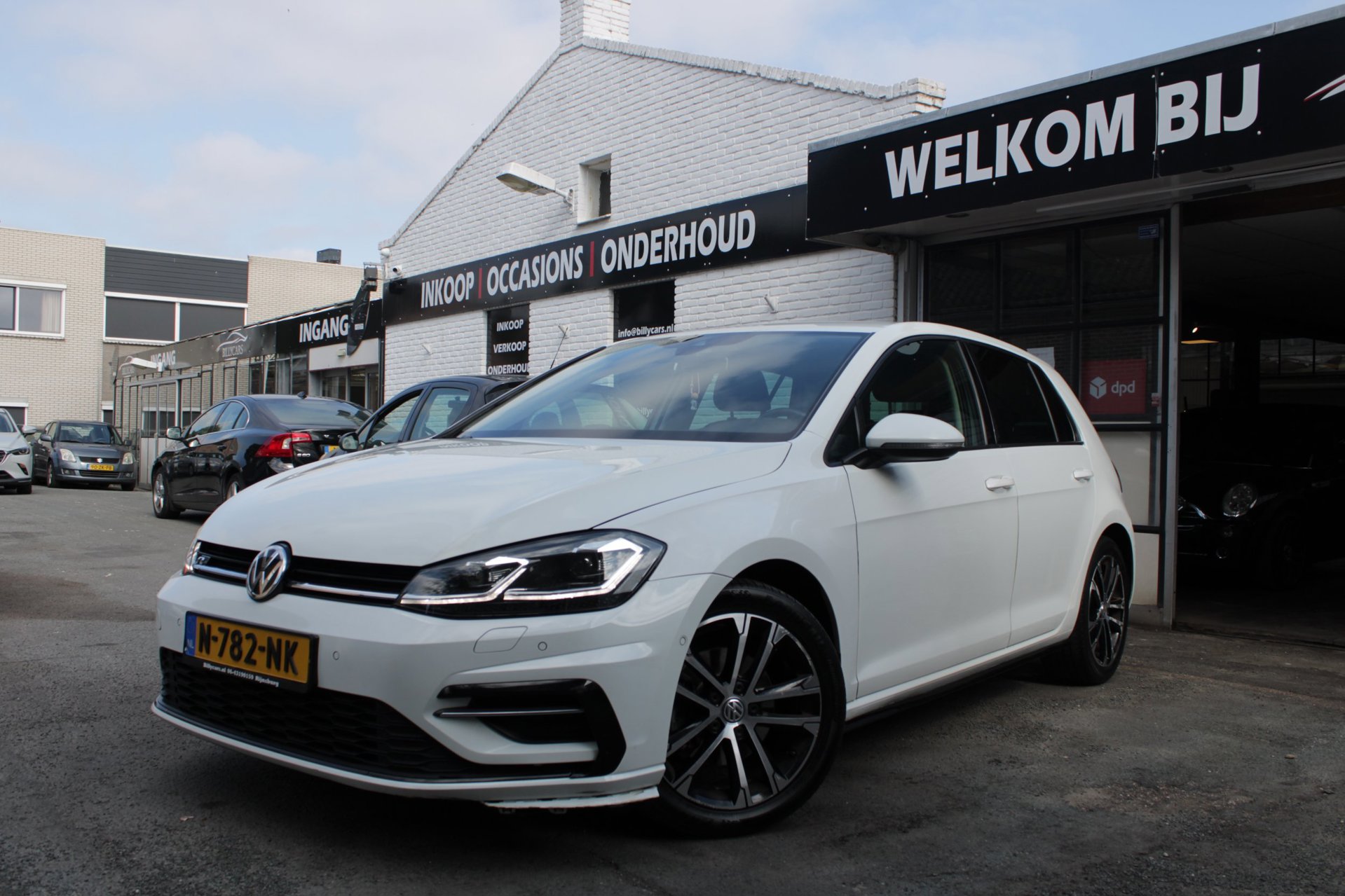 Volkswagen Golf 1.5 TSI Highline Business R / Camera / AUTOMAAT / Acc / Navi