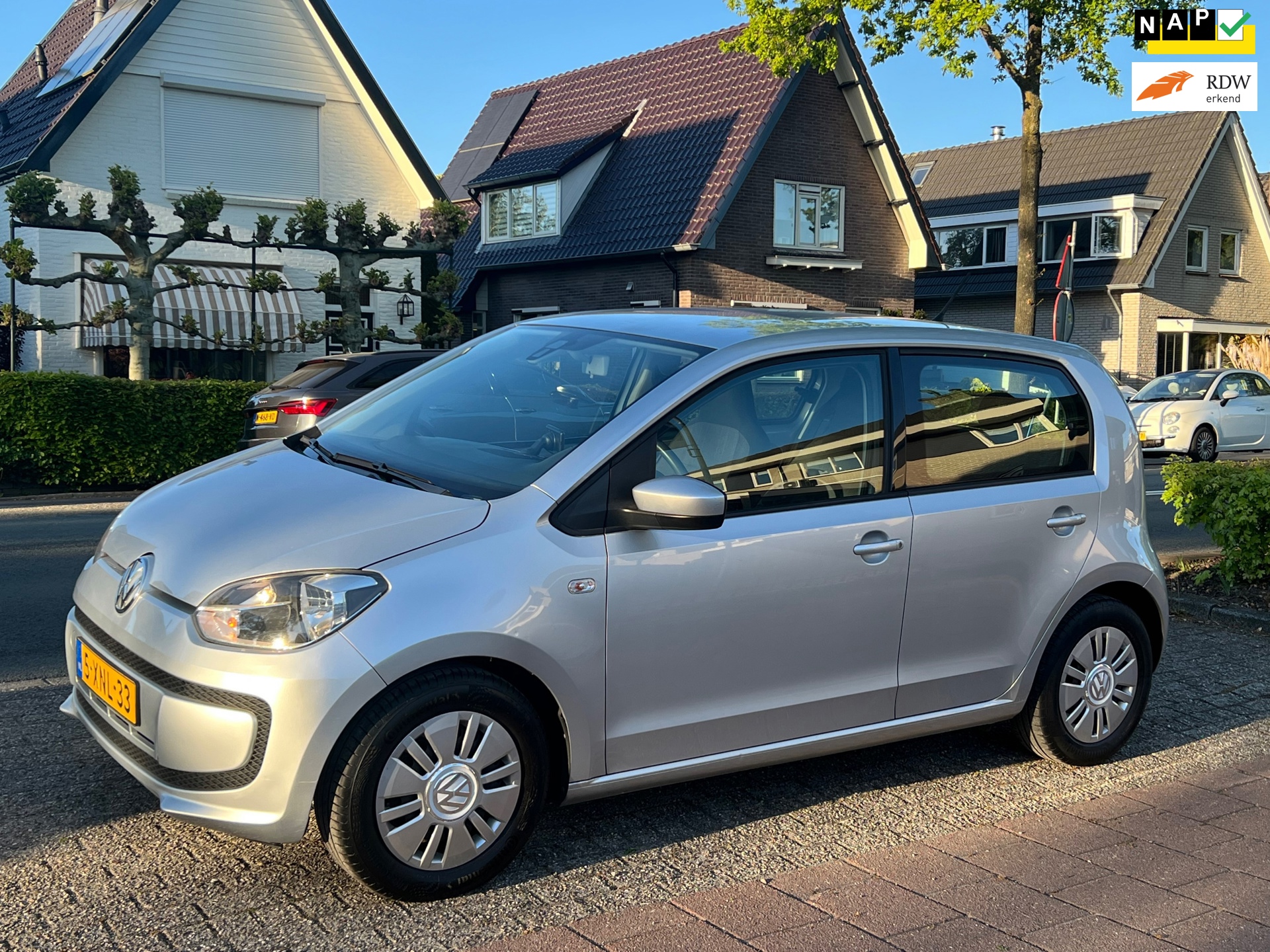 Volkswagen Up! 1.0 move up! BlueMotion DEALER ONDERHOUDEN NAP