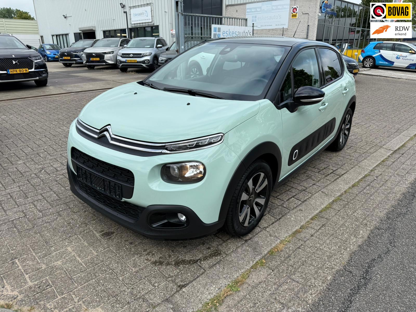 Citroën C3 1.2 PureTech S&S Feel Panodak, Navi, Dealer auto