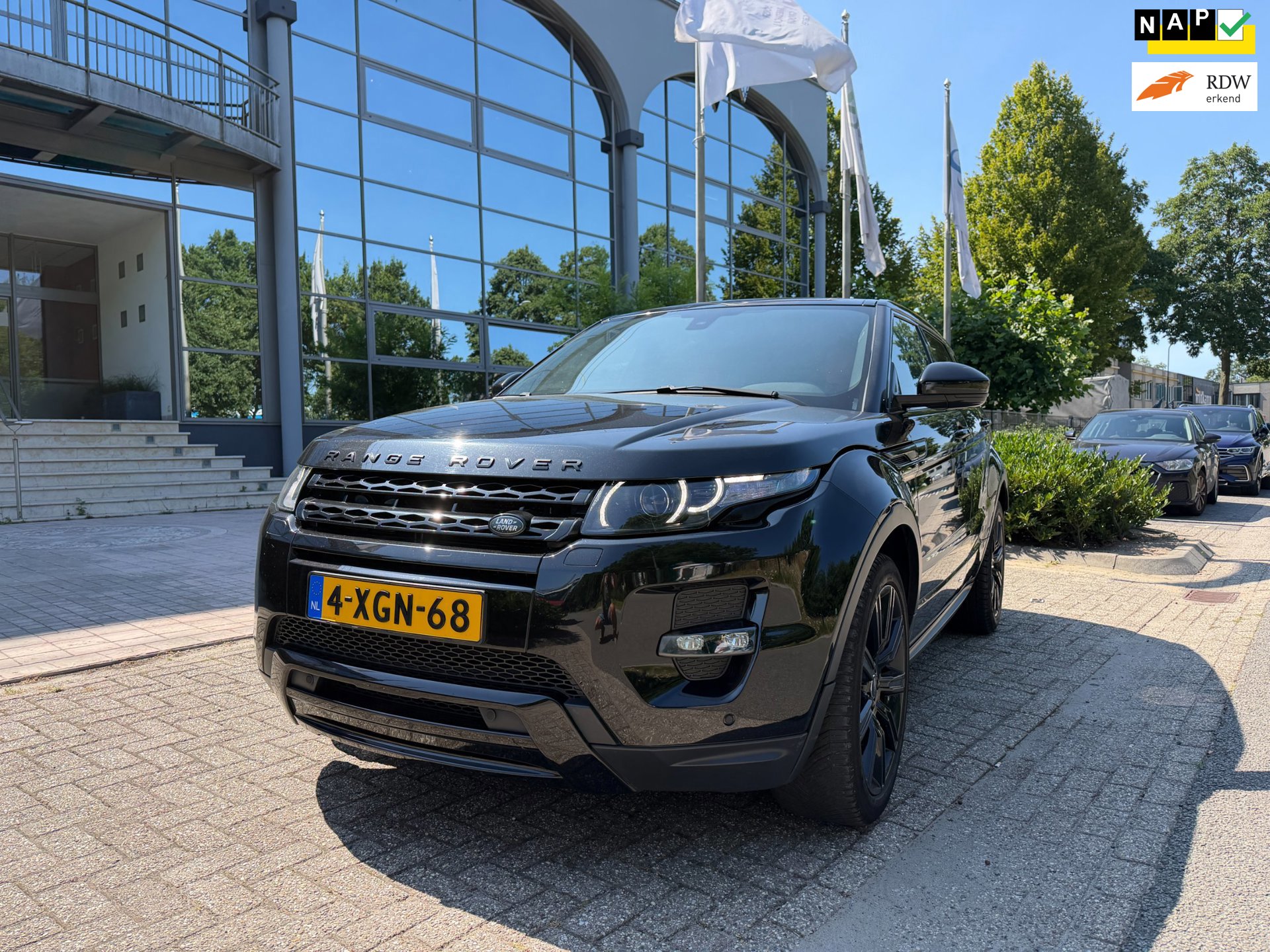 Land Rover Range Rover Evoque 2.0 Si 4WD Prestige leer,navi,20 inch
