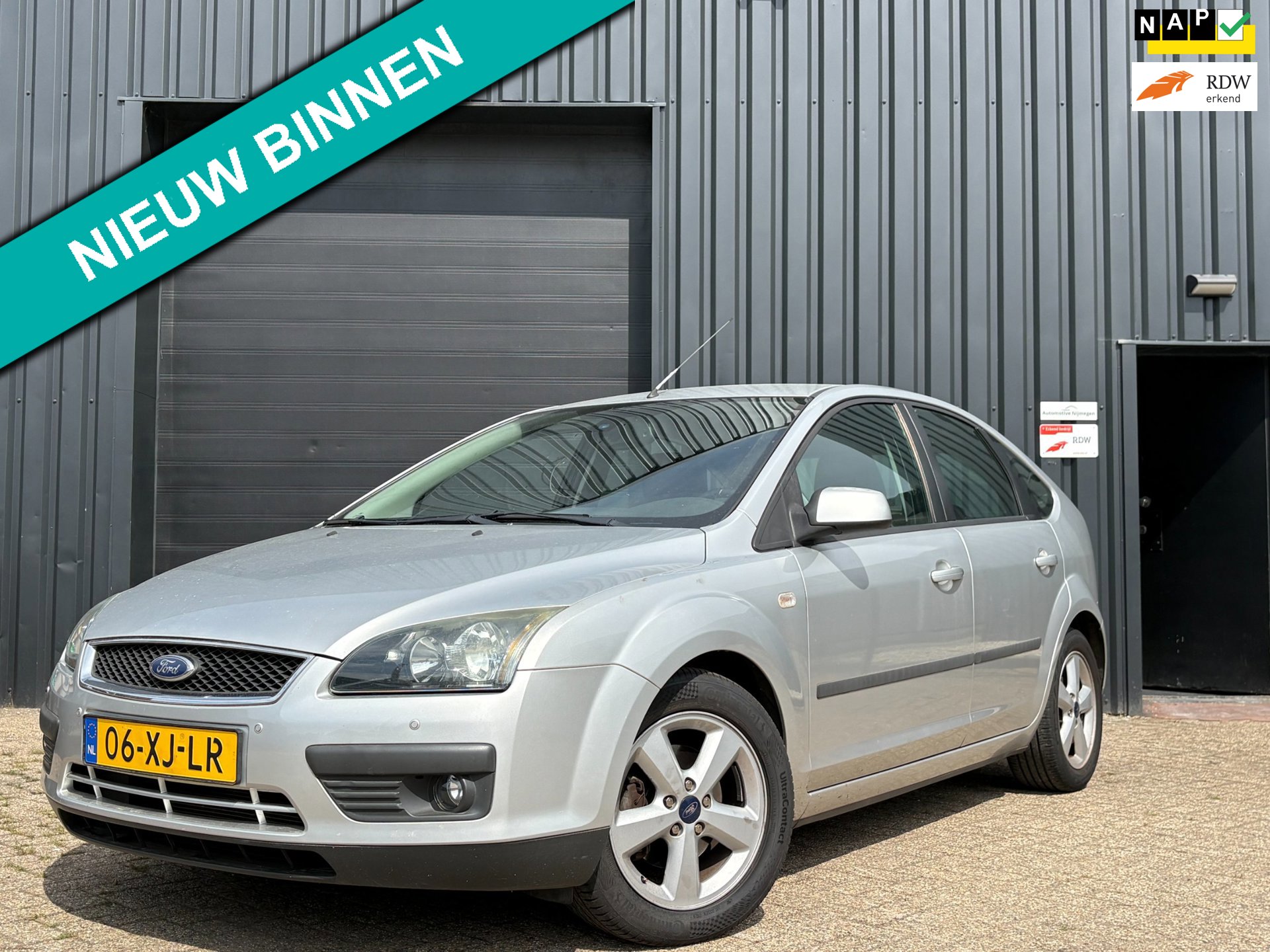 Ford Focus 1.6-16V Futura-airco-1e eigenaar- dealer onderhouden