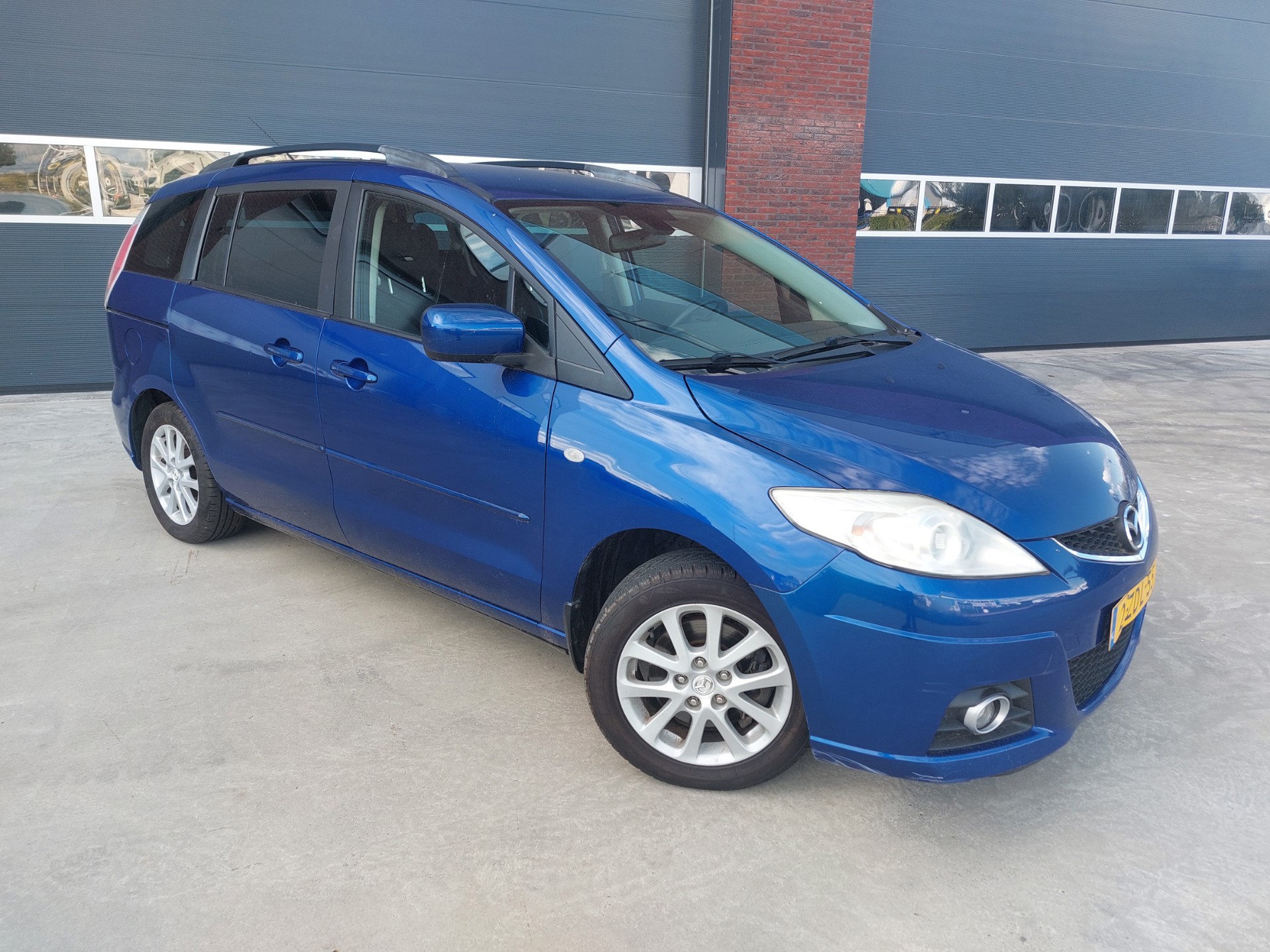 Mazda 5 2.0 Business 7 persoons APK 8-2026