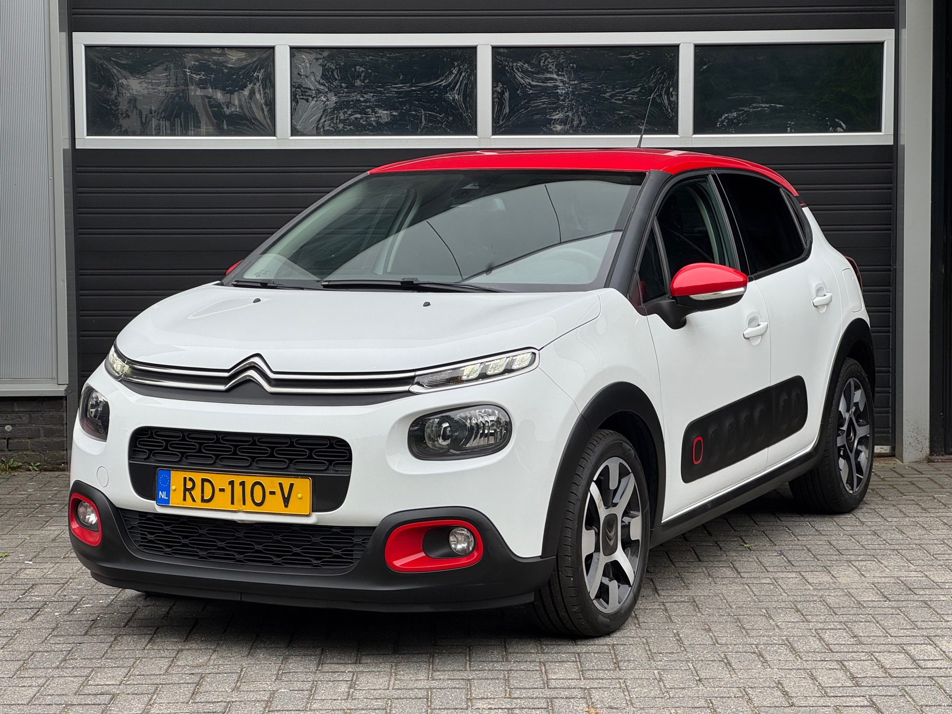 Citroën C3 1.6 BlueHDi Shine Navi, Camera, Cruise, NAP