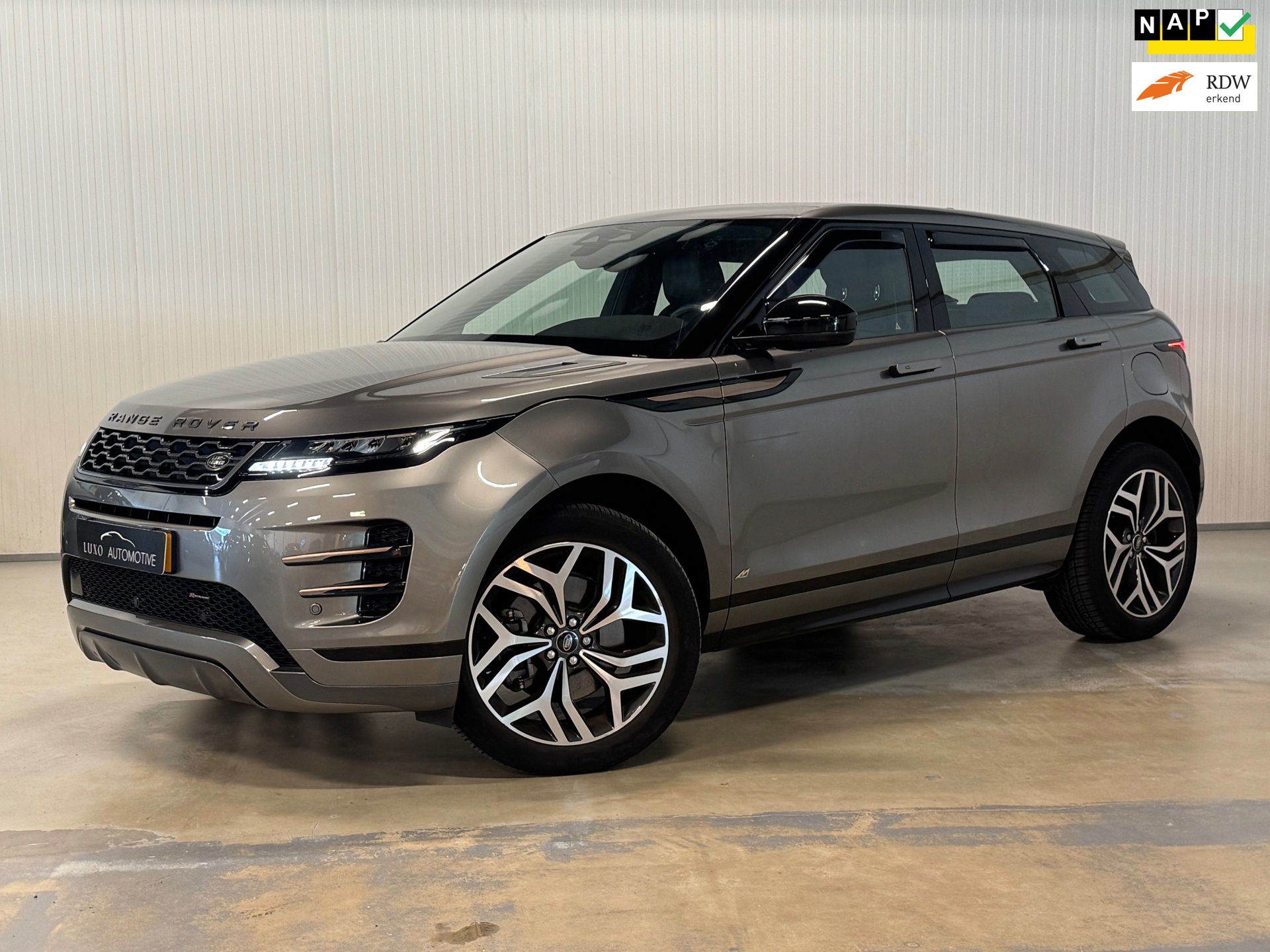 Land Rover Range Rover Evoque 1.5 P300e PHEV AWD Dynamic SE | NAP | CAMERA | ZONNEDAK | LEDER