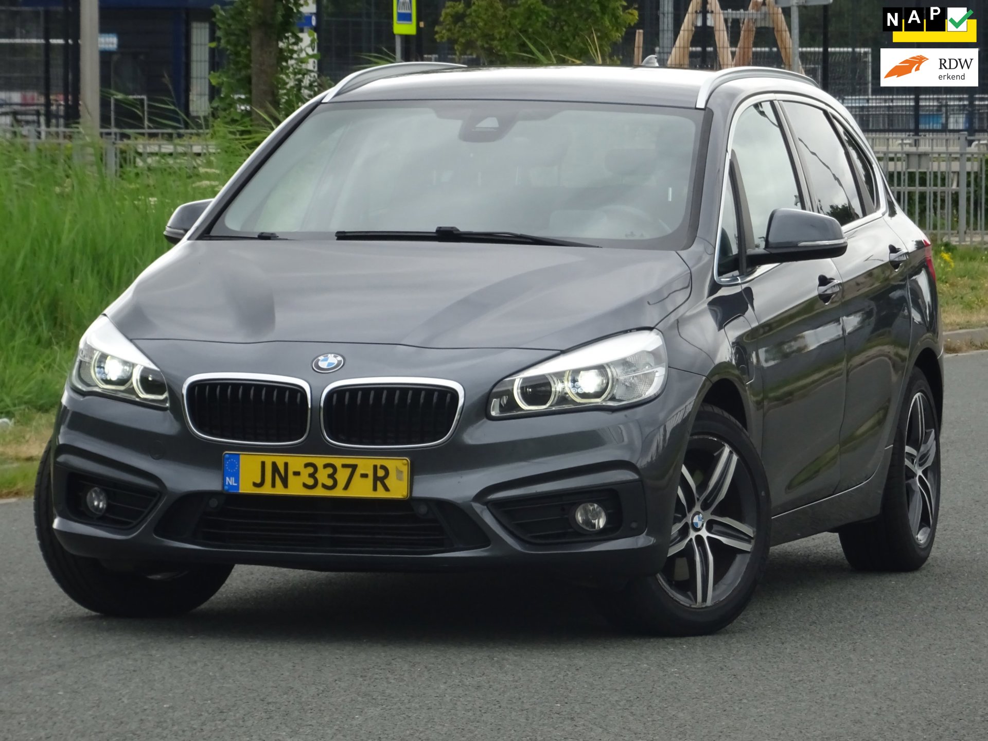 BMW 2-serie Active Tourer 225xe High Executive NAP/NAVI/LEER