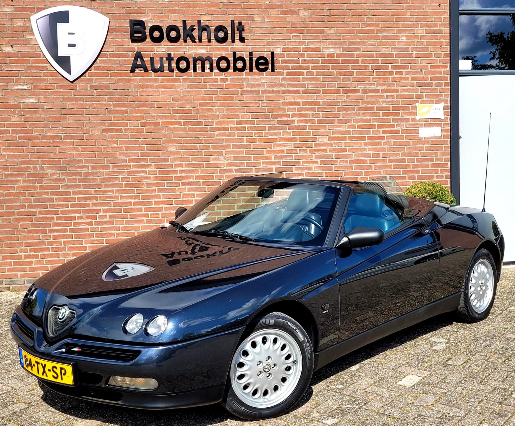 Alfa Romeo Spider 3.0 V6 12V L - Nwe distributie - Glascoating - Elektr. Kap