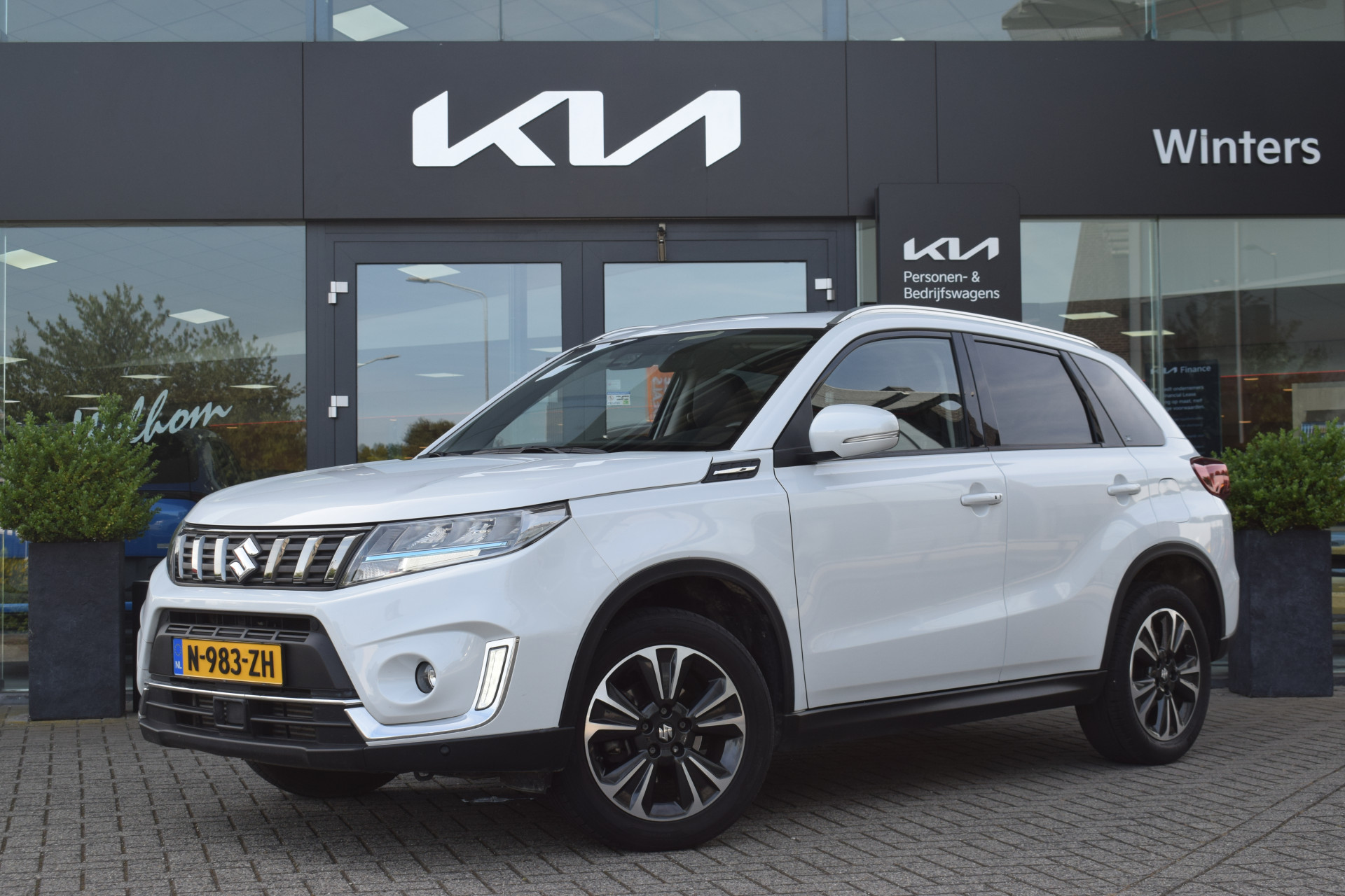 Suzuki Vitara 1.4 Boosterjet Style Smart Hybrid