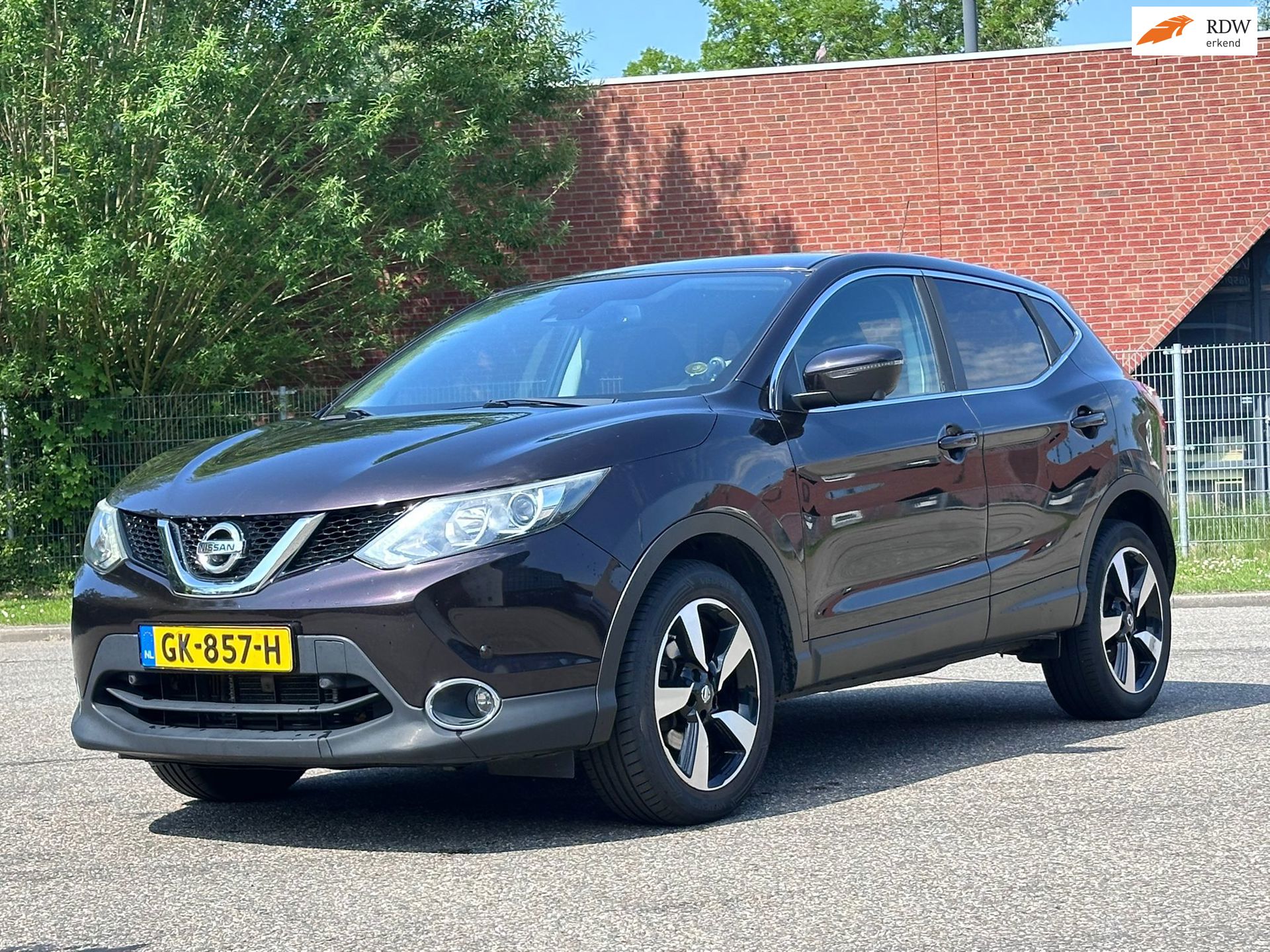 Nissan Qashqai 1.2 Connect Edition Automaat*360 graden camera*Navigatie*Dealer onderhouden*Cruise*Xenon*Clima*LM velgen*