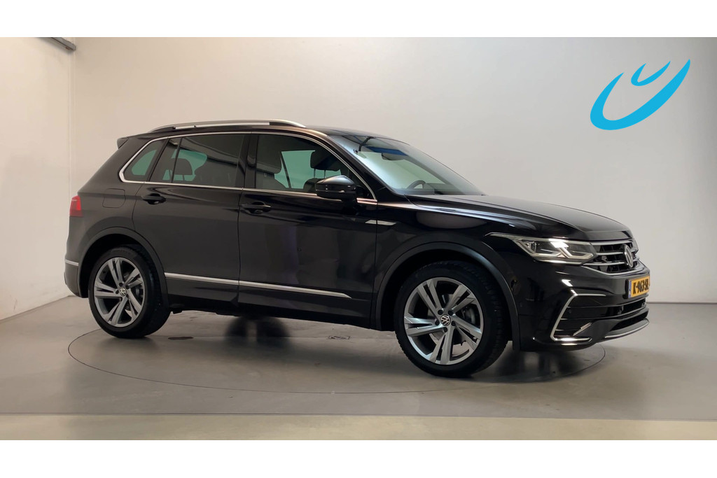 Volkswagen Tiguan 1.5 TSI DSG R-Line Business+ Camera Sfeerverlichting App-Connect Navigatie