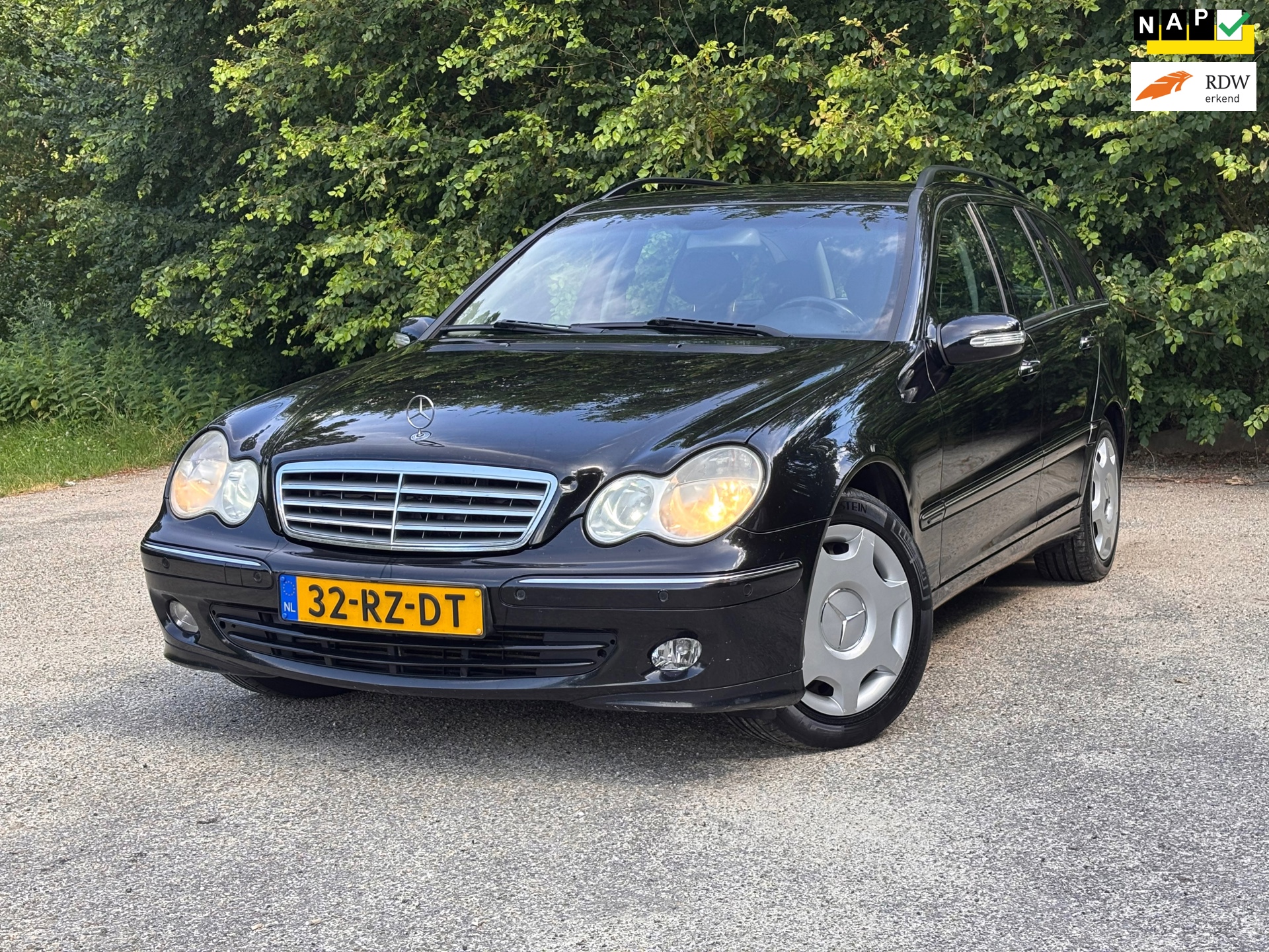 Mercedes-Benz C-klasse Combi 180 K. Elegance | Cruise control + Navi Nu € 2.975,- !!!