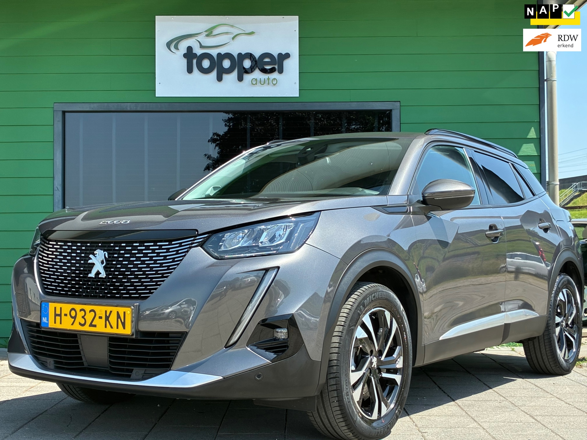 Peugeot 2008 1.2 PureTech Blue Lease Allure | D-Riem v.v. | Navigatie| CruiseControl | Camera | Climatronic