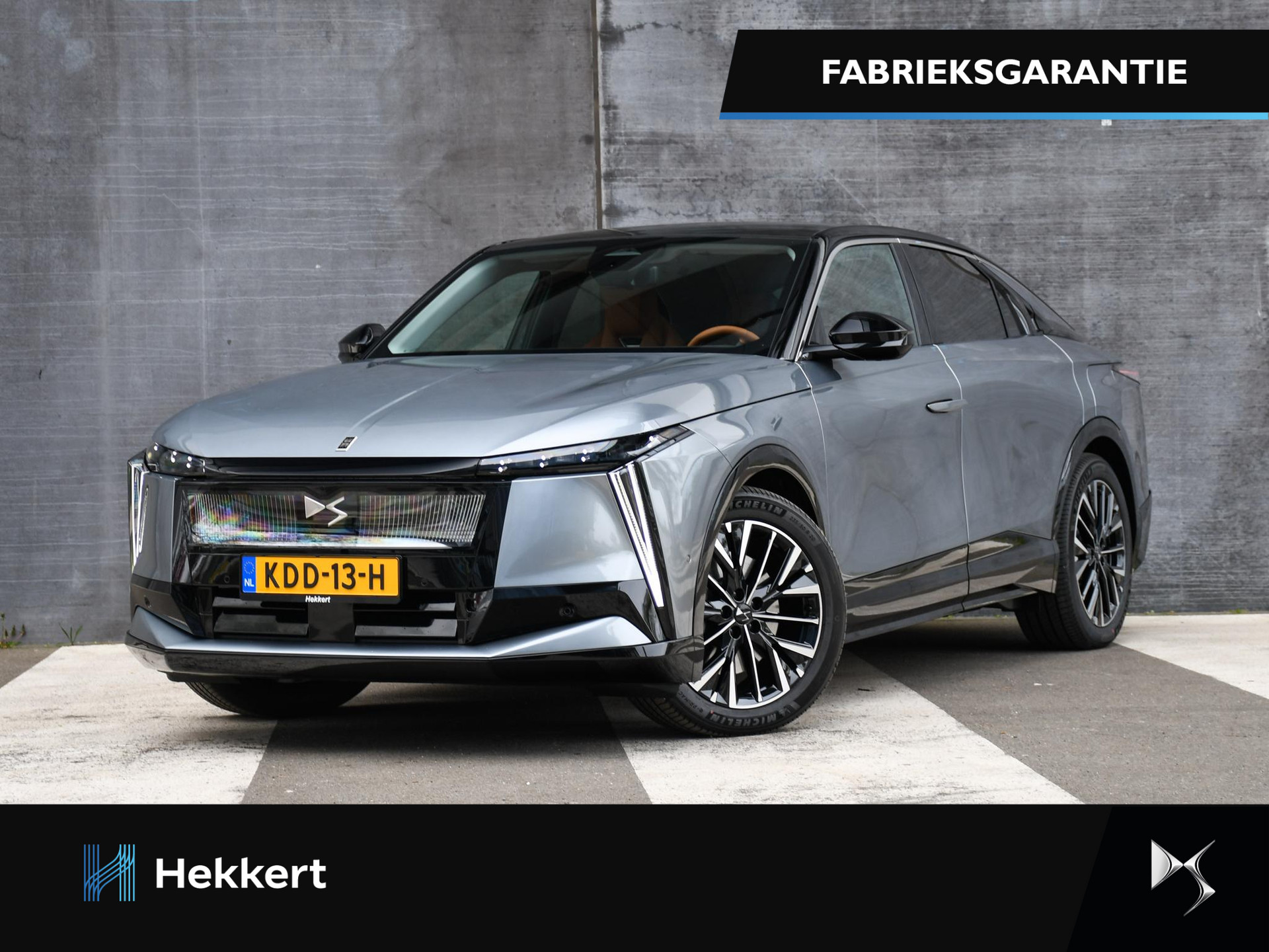 DS No 8 Étoile 97Kwh Long Range 350pk AWD Automaat