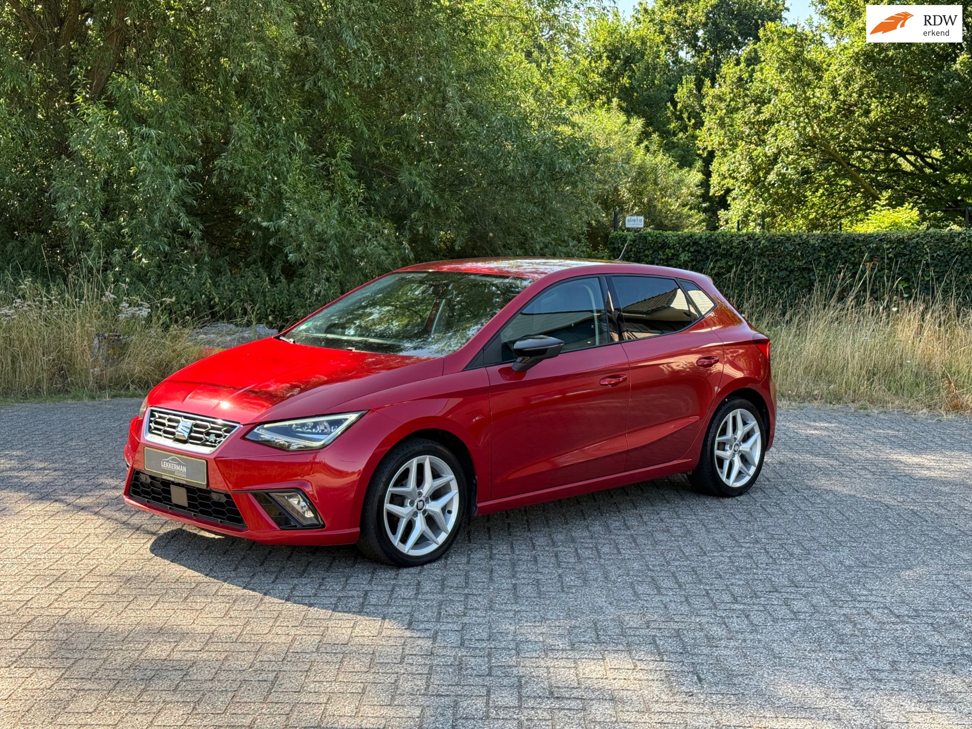 Seat Ibiza 1.0 TSI FR CAMERA I ALCANTARA I LED I CRUISE I PDC I CLIMA