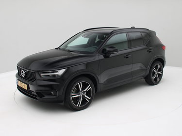 Volvo XC40 1.5 T5 Recharge R-Design 261pk / Carplay / Trekhaak / Navi / Origineel NL