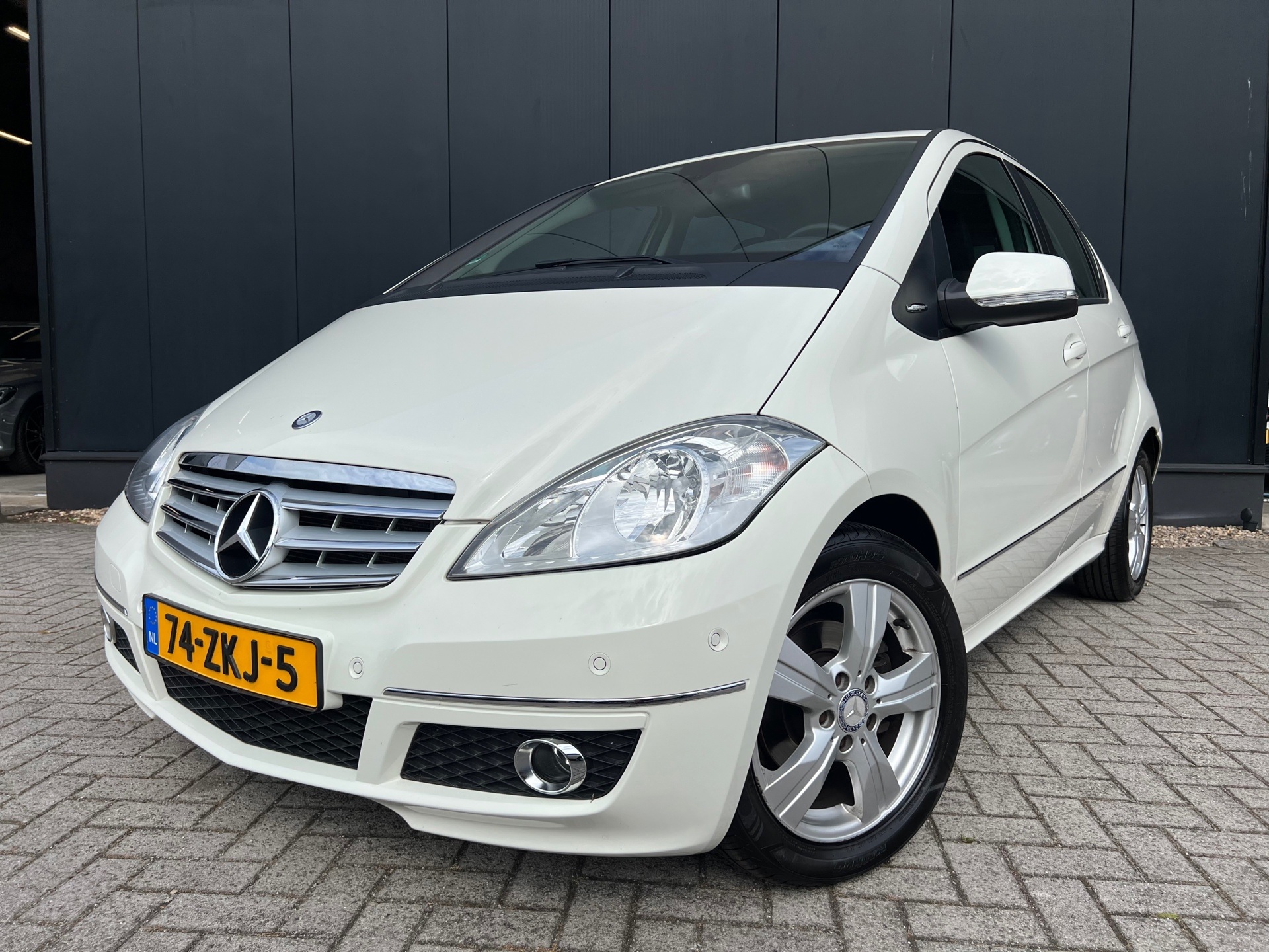 Mercedes-Benz A-klasse 160 Edition 125 Avantg Aut/Navi/Lmv