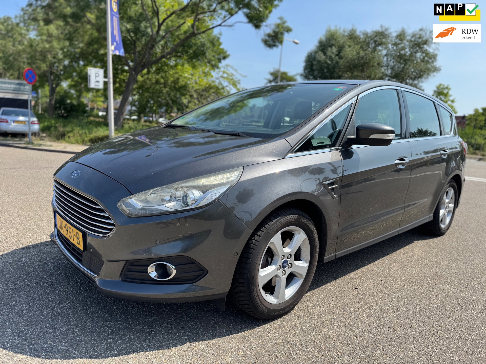 Ford S-Max 1.5 Titanium 7 zits / LET OP: KOPPAKKING PROBLEEM