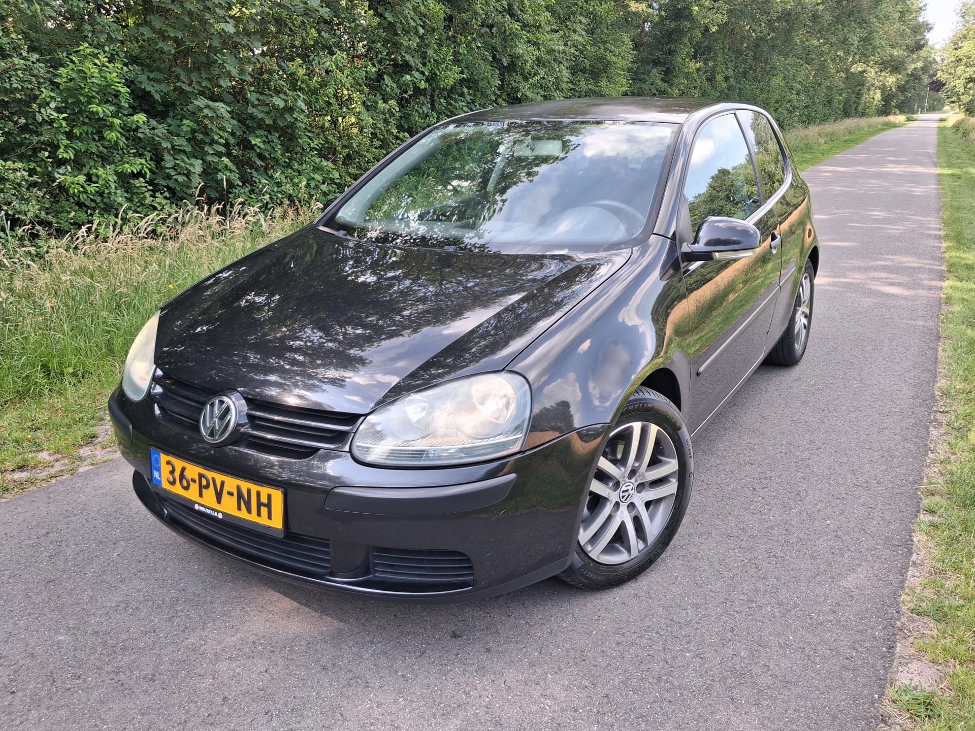 Volkswagen Golf 1.6 FSI Trendline |AIRCO+CRUISE|
