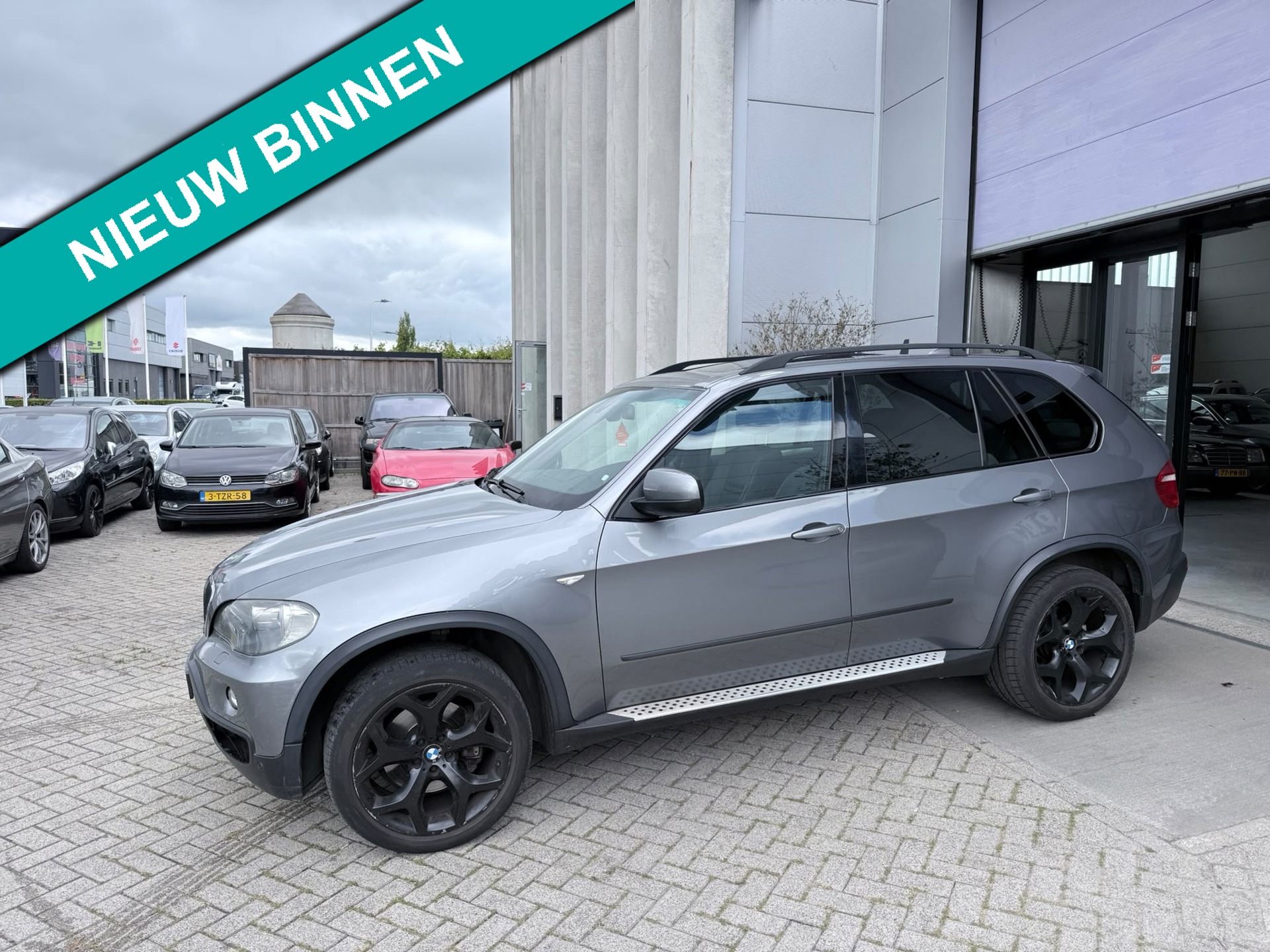 BMW X5 XDrive30d High Executive RIJDT EN SCHAKELT PERFECT! VOL OPTIES!