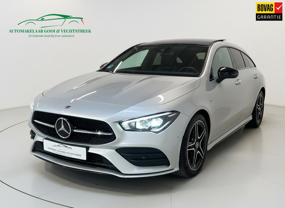 Mercedes-Benz CLA-klasse Shooting Brake 180 AMG Line - Panorama - Camera - Carplay - Sfeerverlichting
