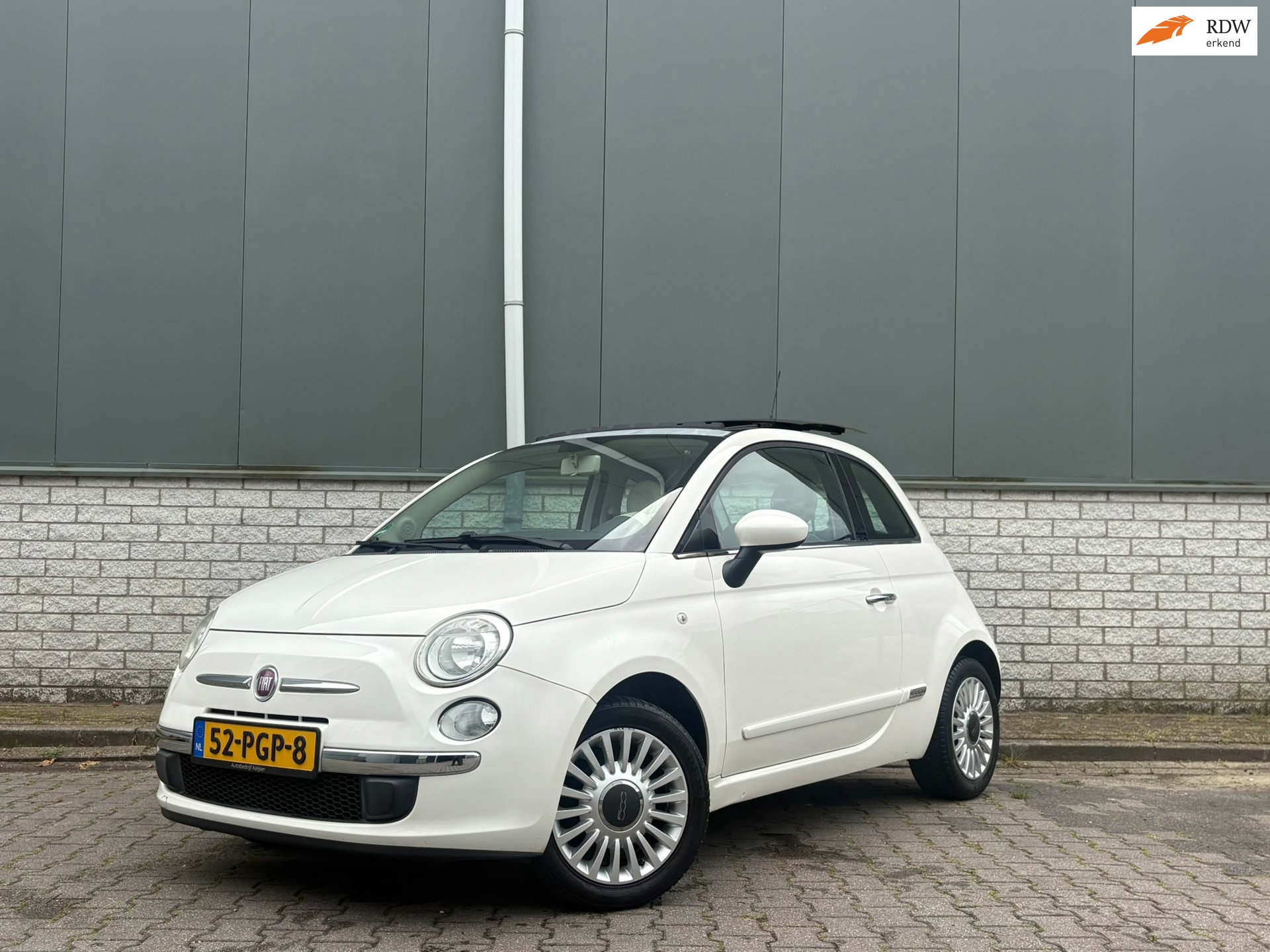 Fiat 500 1.2 Lounge-Automaat-Pano-Clima-NWE automaat en DB riem