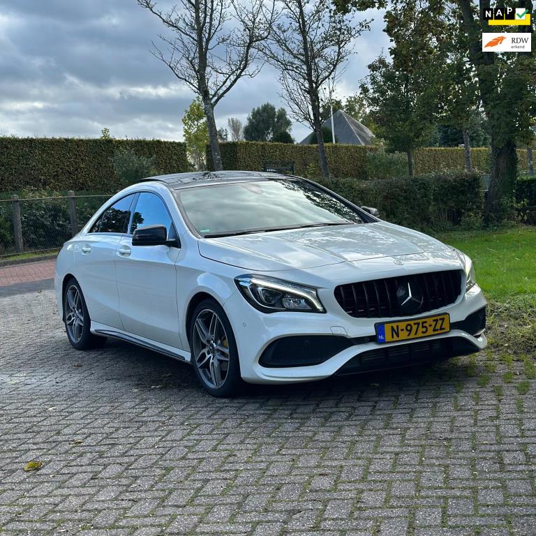 Mercedes-Benz CLA-klasse 200 Prestige AMG-uitvoering
