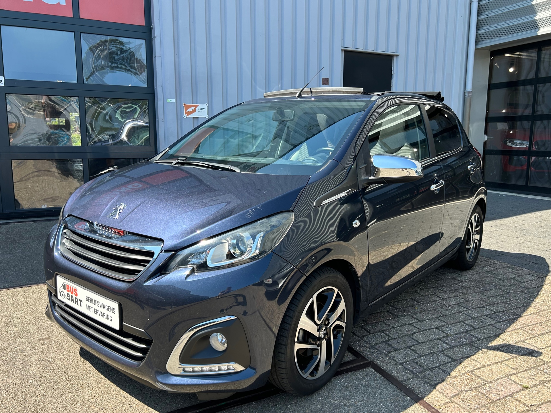 Peugeot 108 1.0 e-VTi Allure TOP!|NL-Auto|Cabrio|Carplay|Airco|Cruise Control