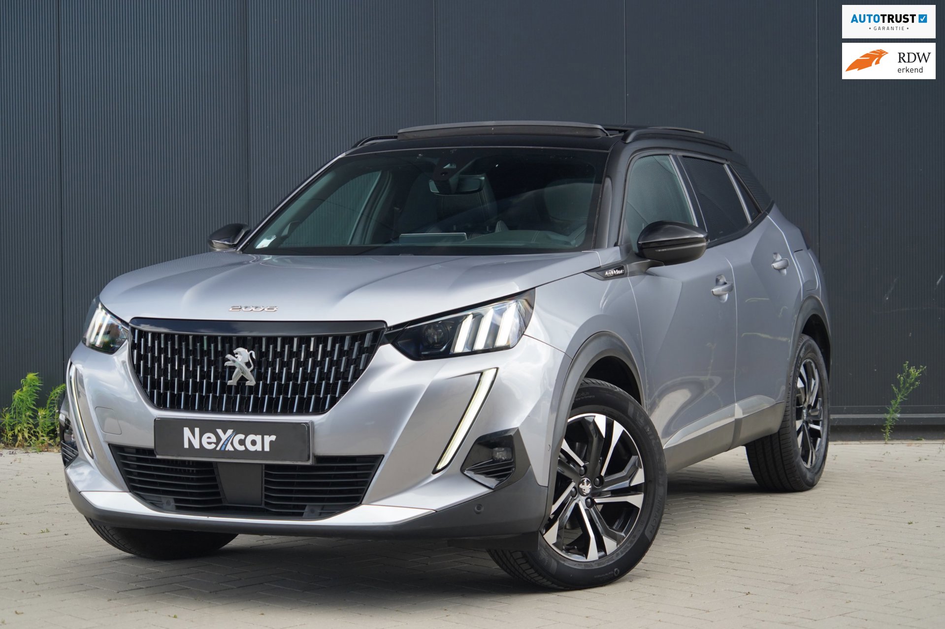 Peugeot 2008 1.2 PureTech GT-line lPANOlCarplaylCameral 3D-CockpitlStoelverwarmingl