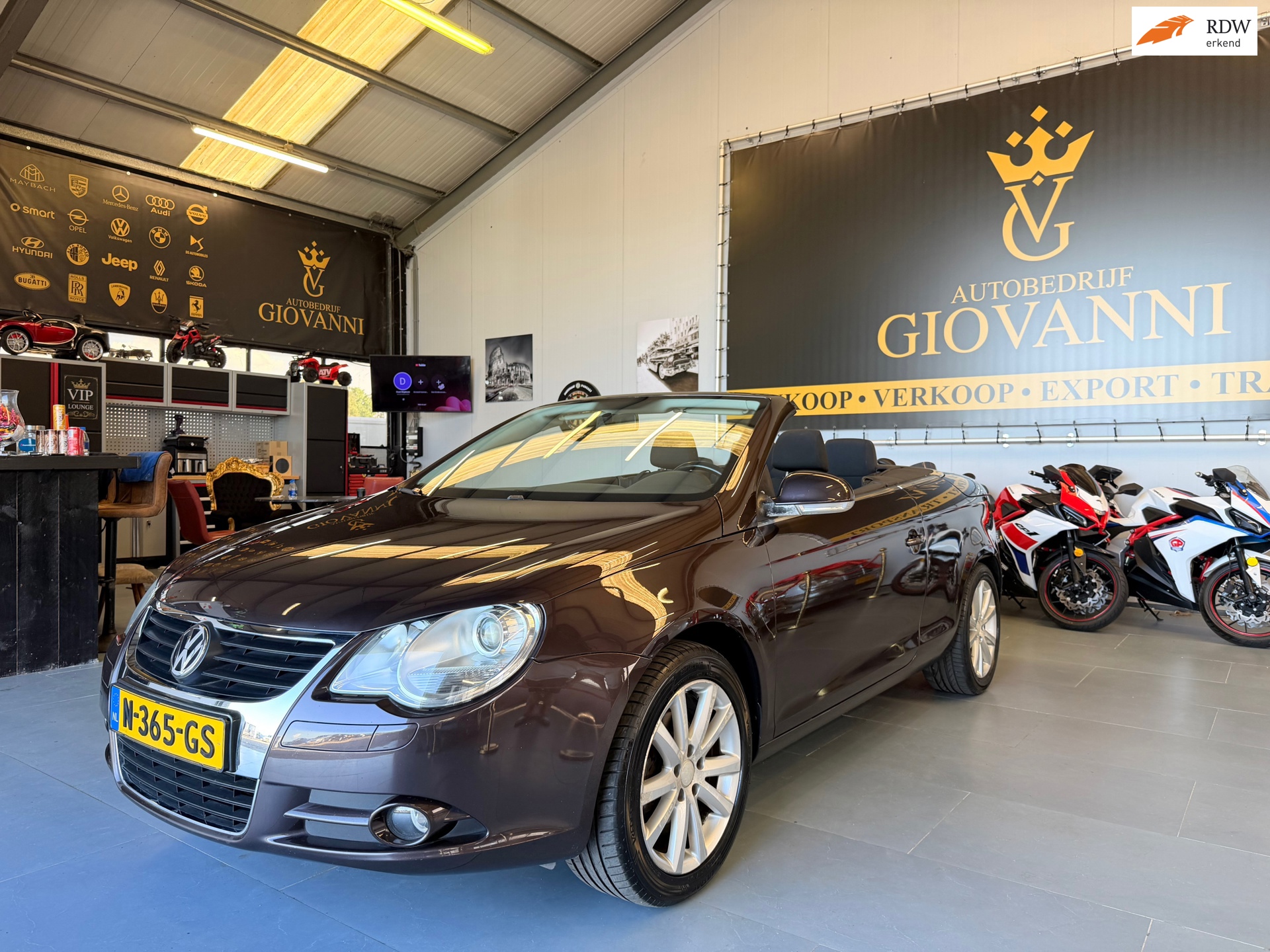 Volkswagen Eos 2.0-16v FSI INRUIL MOGELIJK.