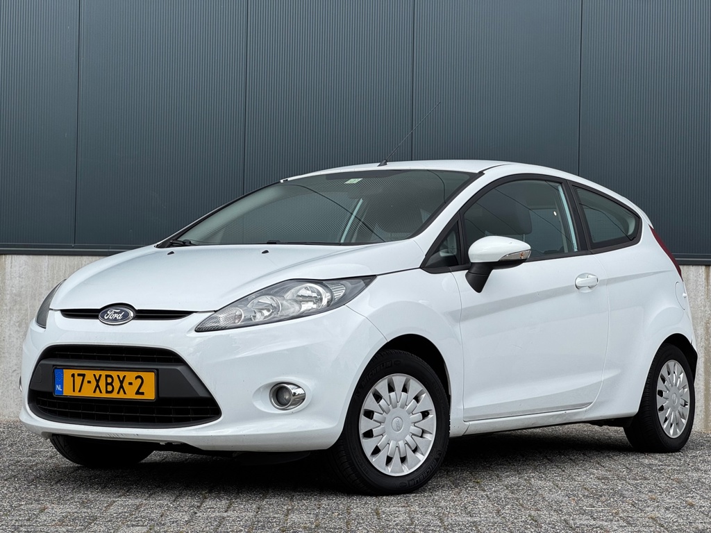 Ford Fiesta 1.6 TDCi ECOnetic Lease Trend|AIRCO|ELEKRAMEN|TREKHAAK|ZEER ZUINIG|2XSLEUTELS|BOEKJES