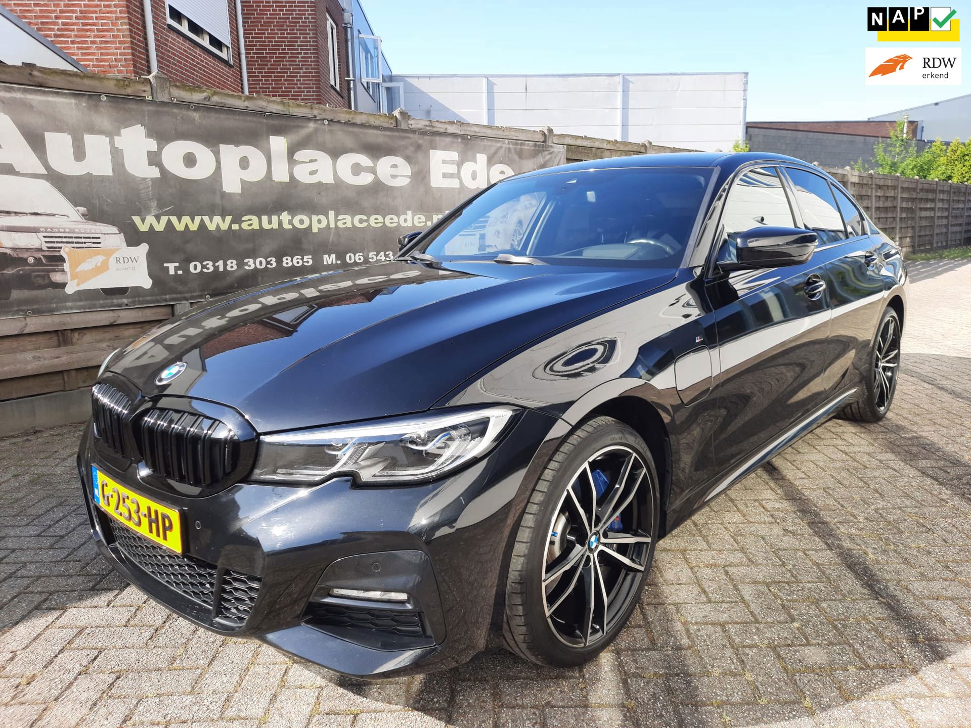 BMW 3-serie 330e High Exe 400PK LEER