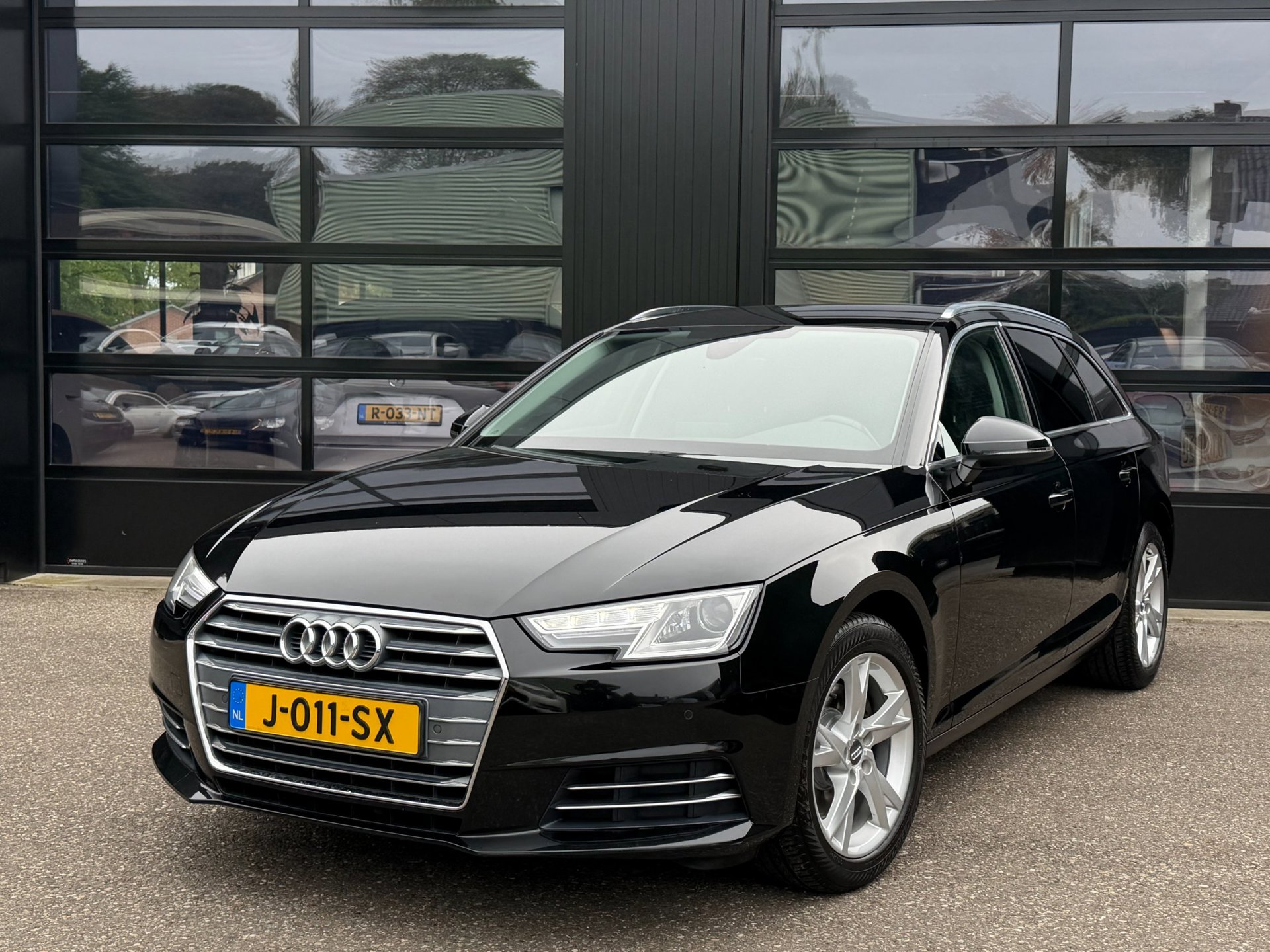 Audi A4 Avant 1.4 TFSI Sport Edition 150 PK Bi-Xenon Led
