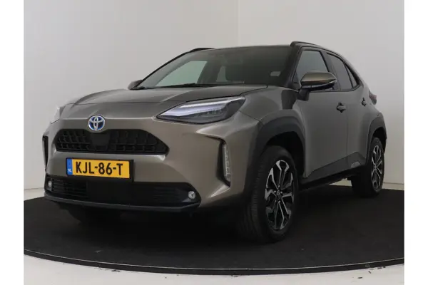 1.5 Hybrid Dynamic Awd