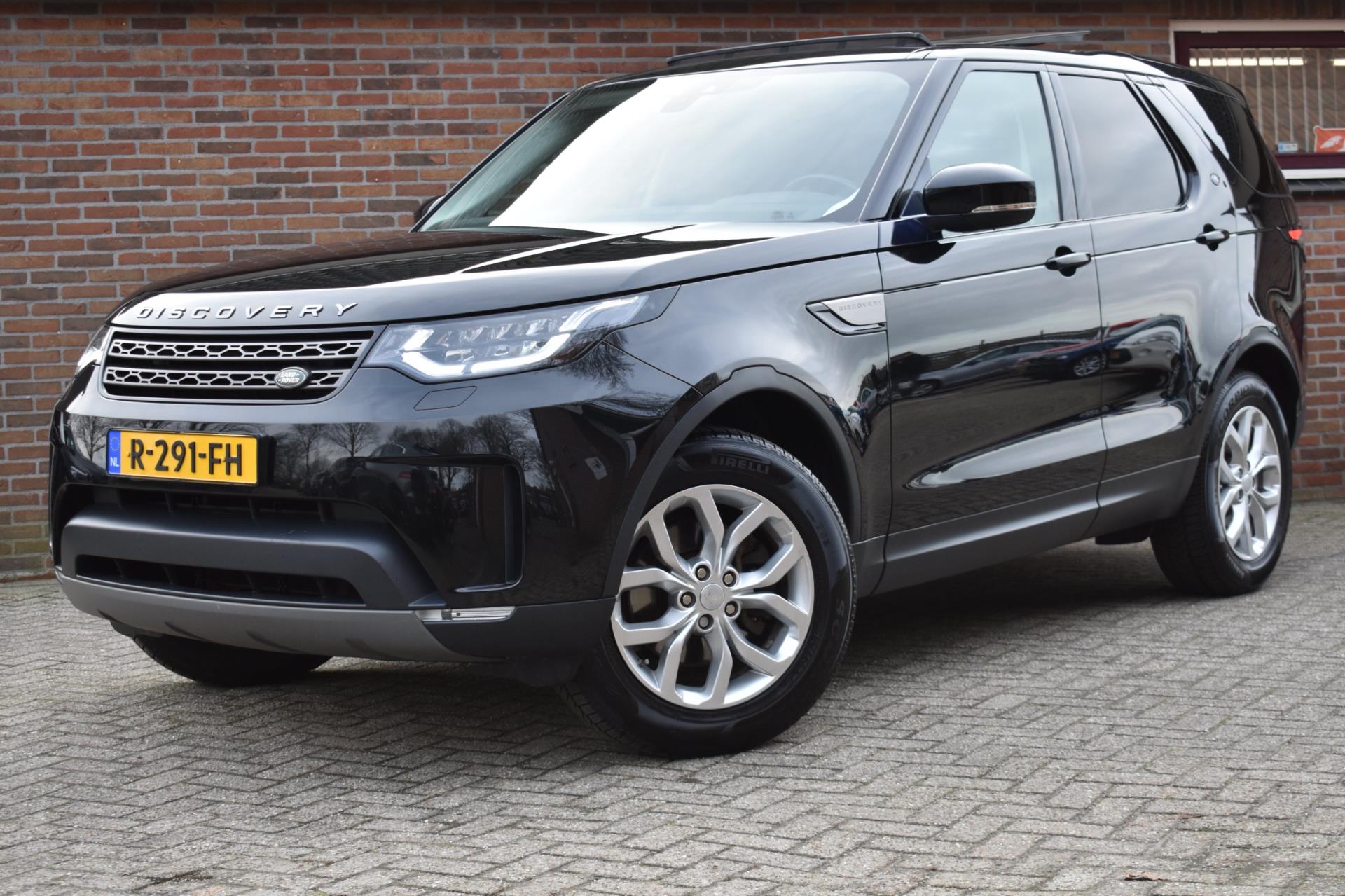 Land Rover Discovery 2.0 Sd4 HSE Luxury '18 Pano LED Clima Leder Navi Cruise Inruil mogelijk